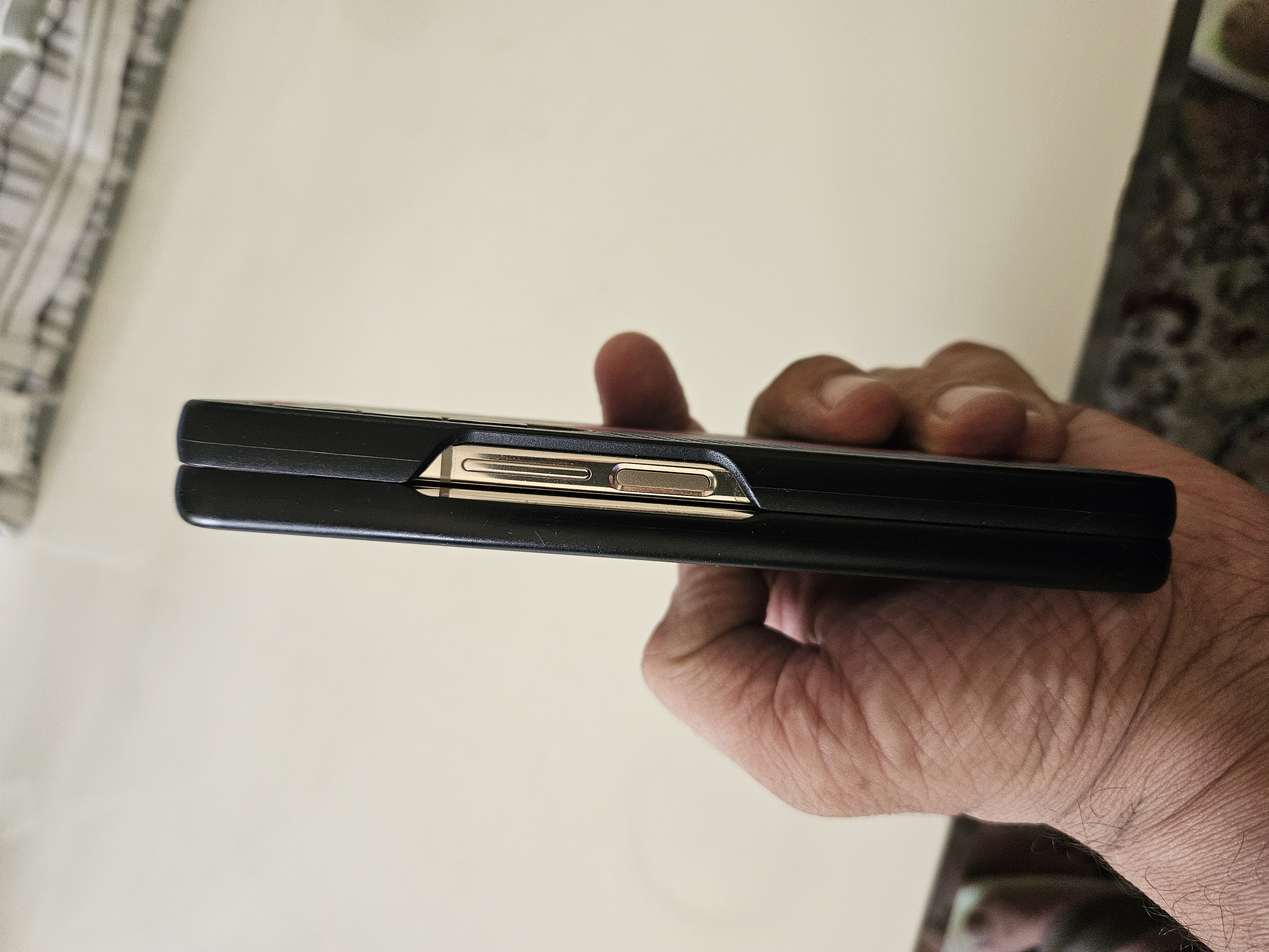 Samsung Fold 4 as good as new for sale - Image 3