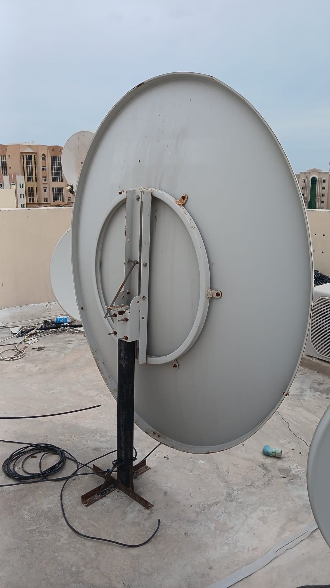 Airtel dish and set top box with 6 months recharge for sale  - Image 3