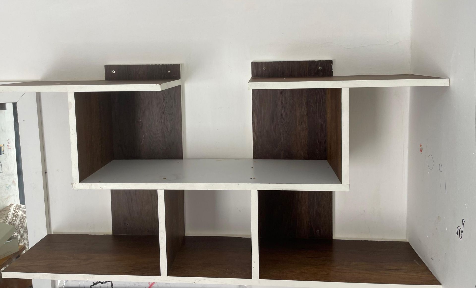 Solid wood shelf - Image 2