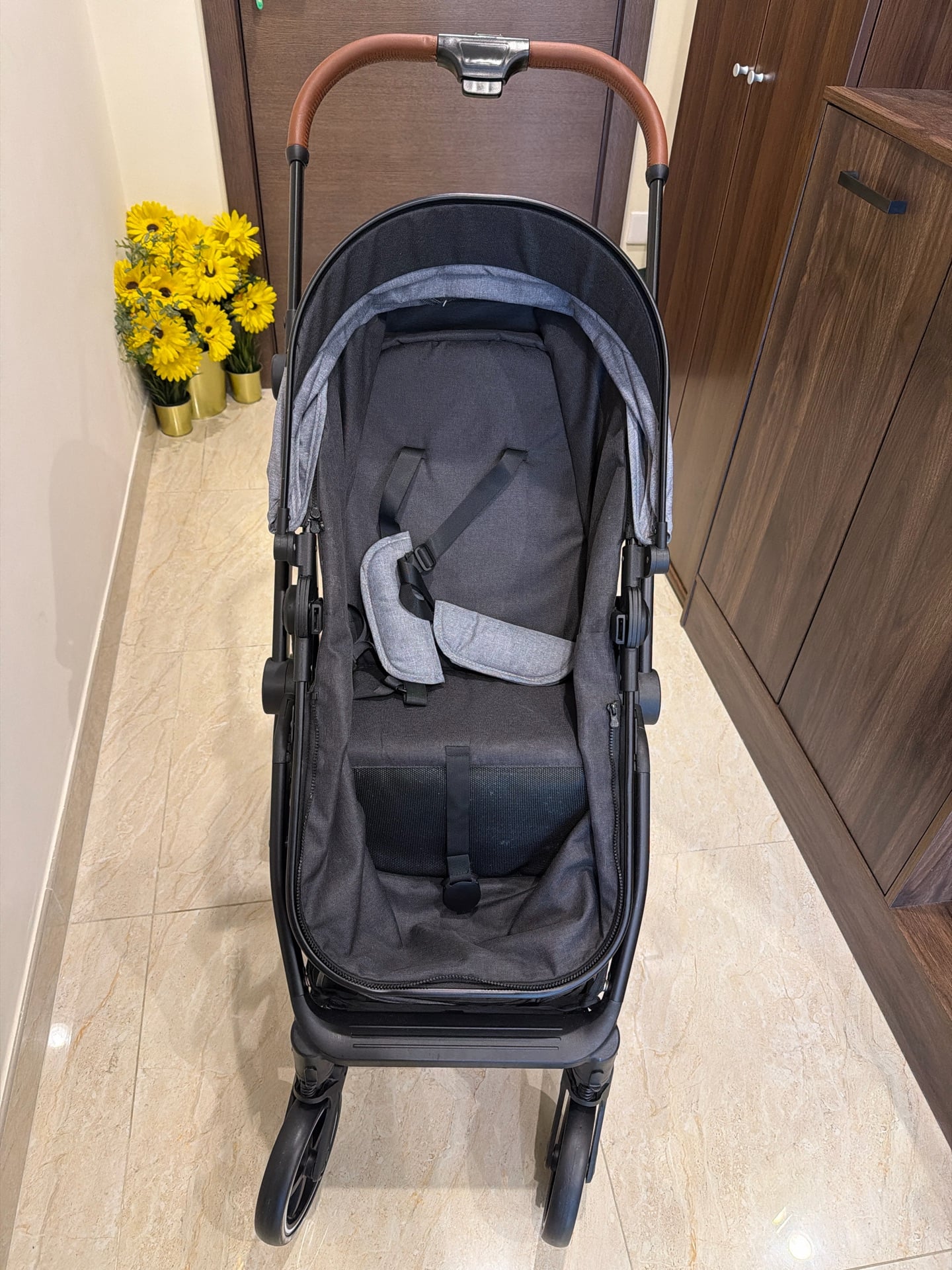 Giggles stroller immaculate condition  - Image 4