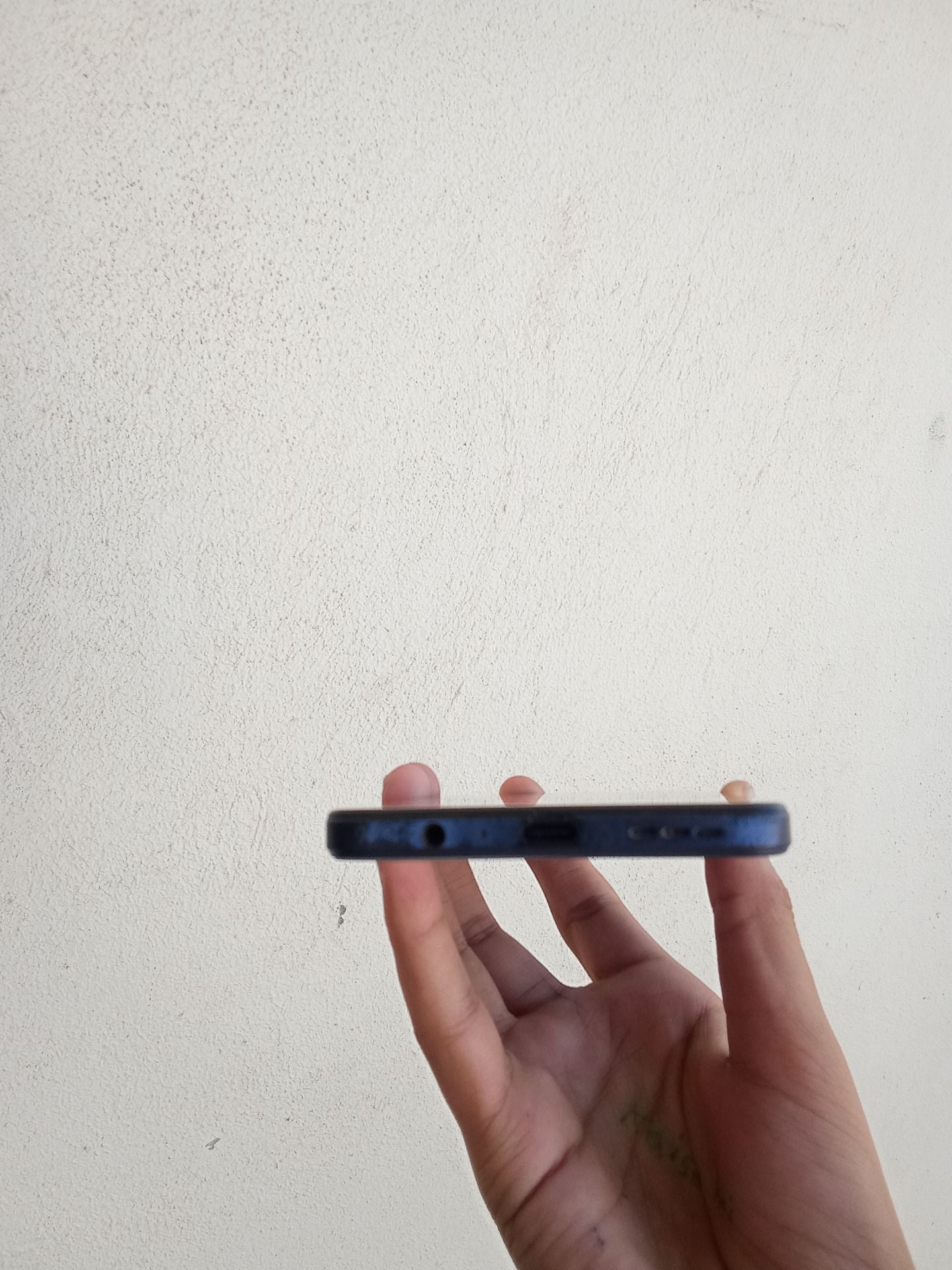 Motorola Moto g84 5G - Image 2