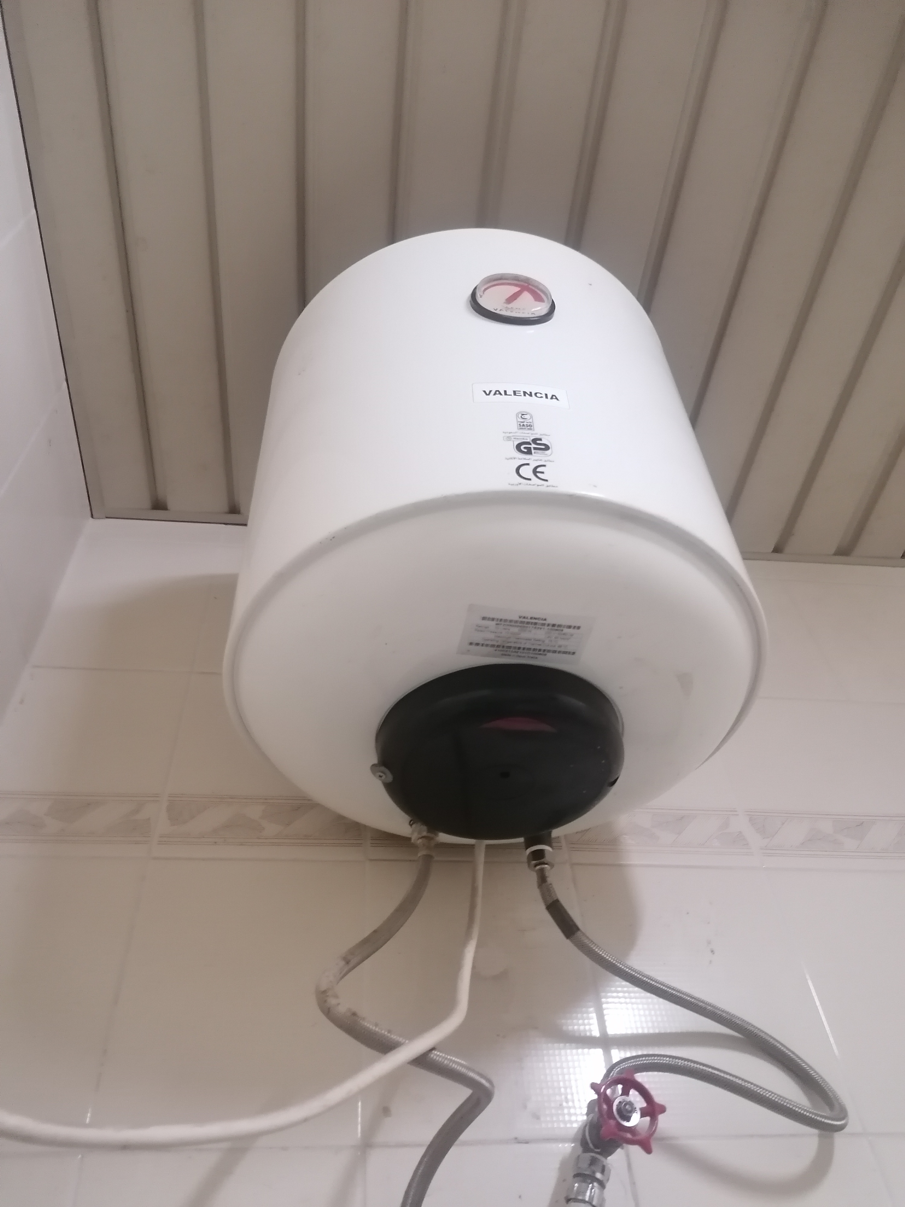 AC plus WATER HEATER - Image 3