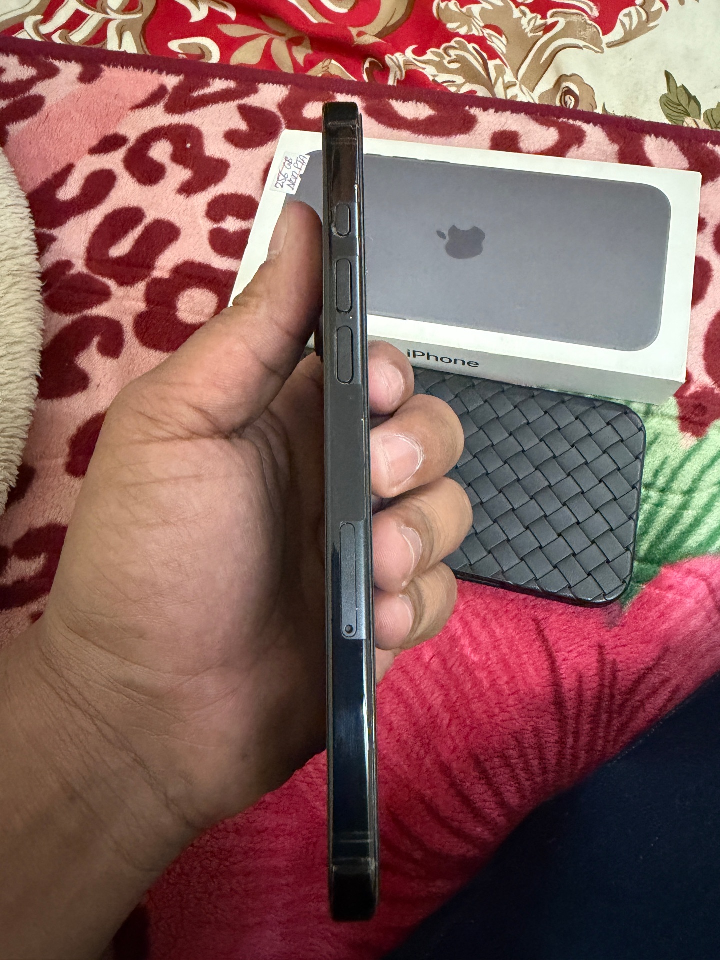 iPhone 16 Plus 256GB Black | Factory Unlocked | 94% Battery | Excellent Conditio - Image 7