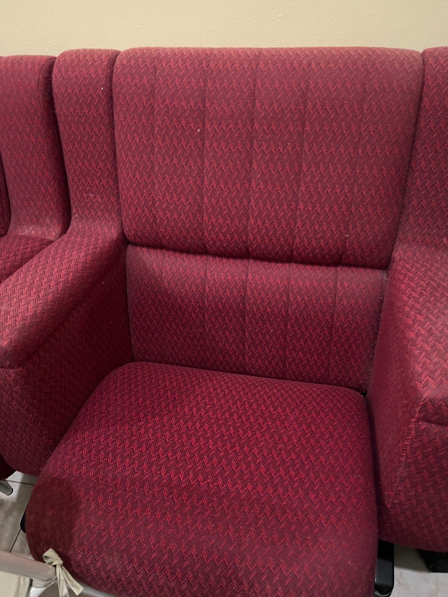 Single seater sofa - Image 1