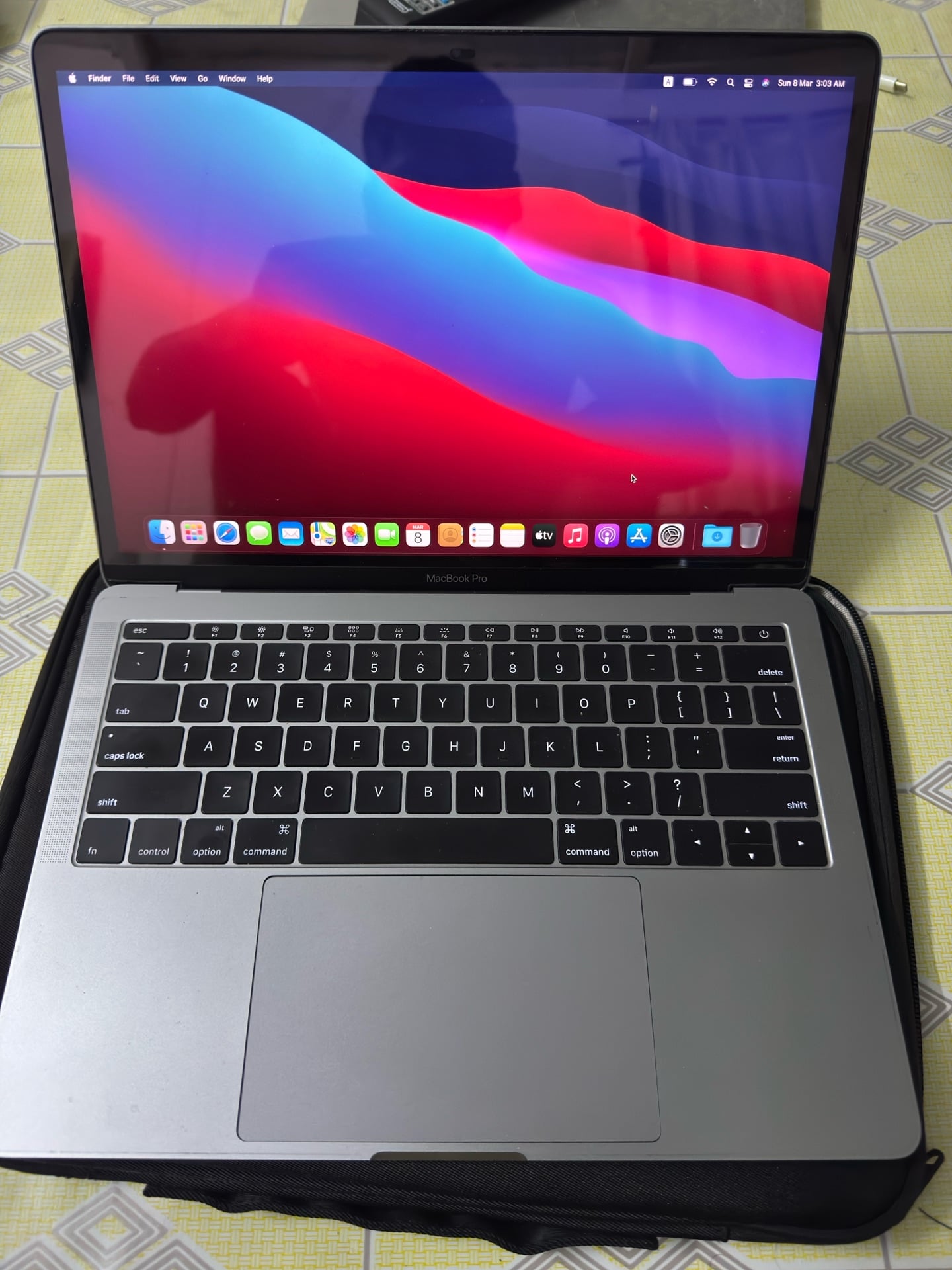 MacBook Pro a1708  - Image 2