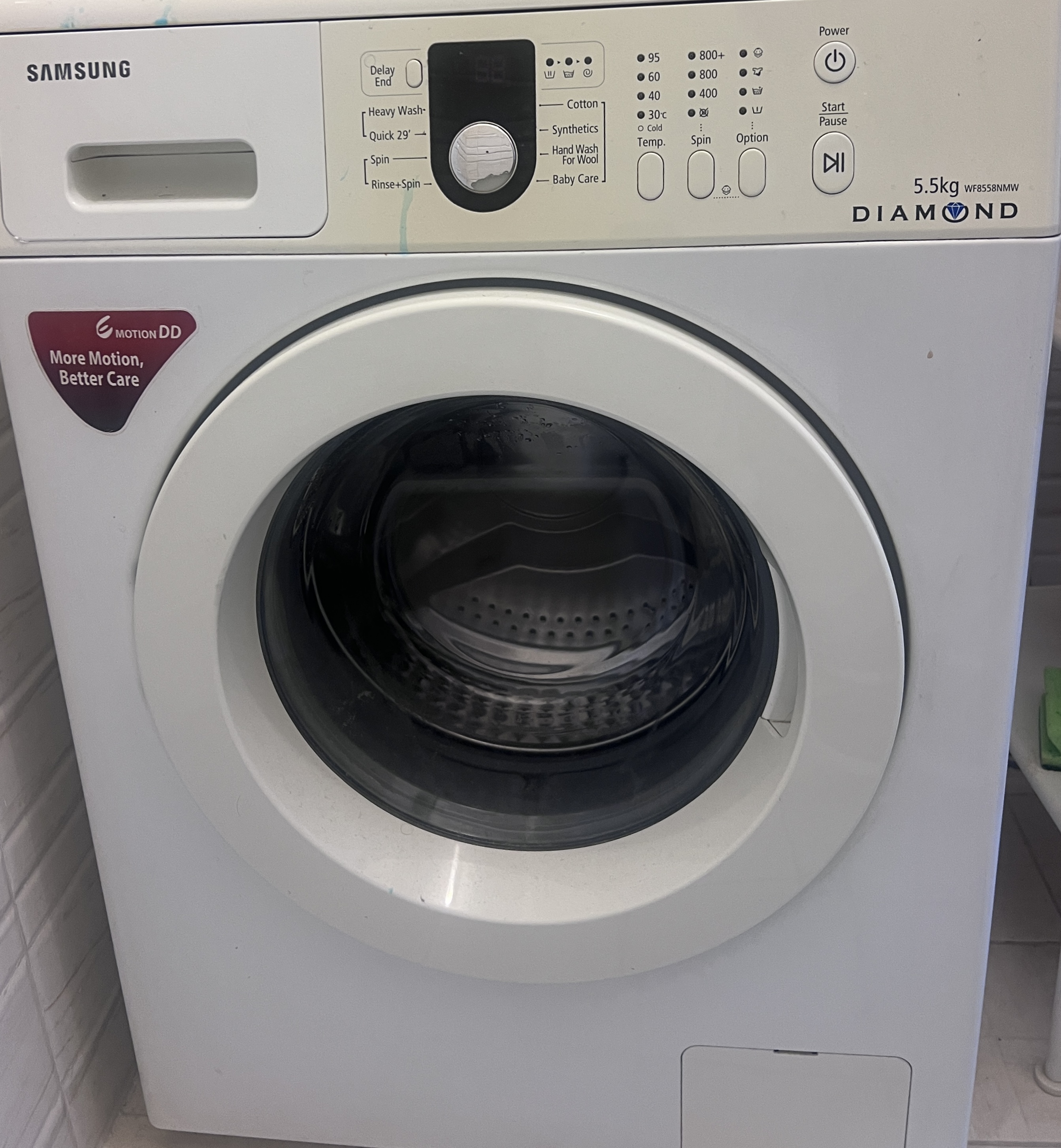 Very Good AUTOMATIC SAMSUNG WASHING MACHINE - Image 4