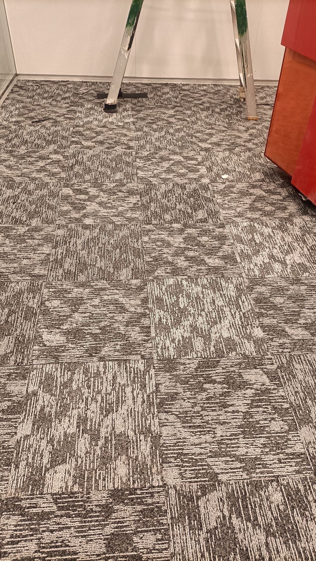 50cm/50cm tiles carpet  - Image 8