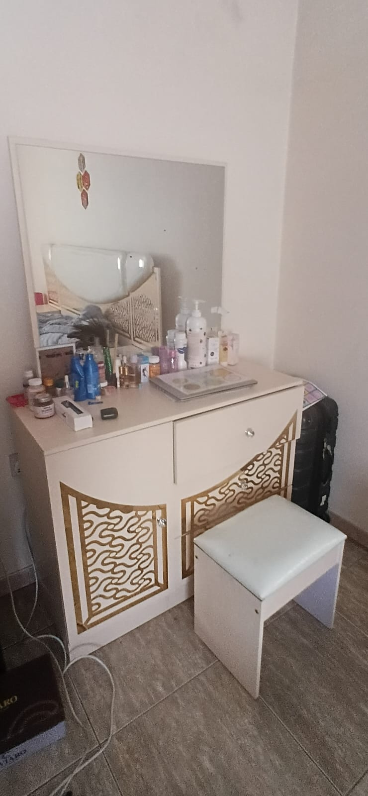 Bedroom Set - Image 4