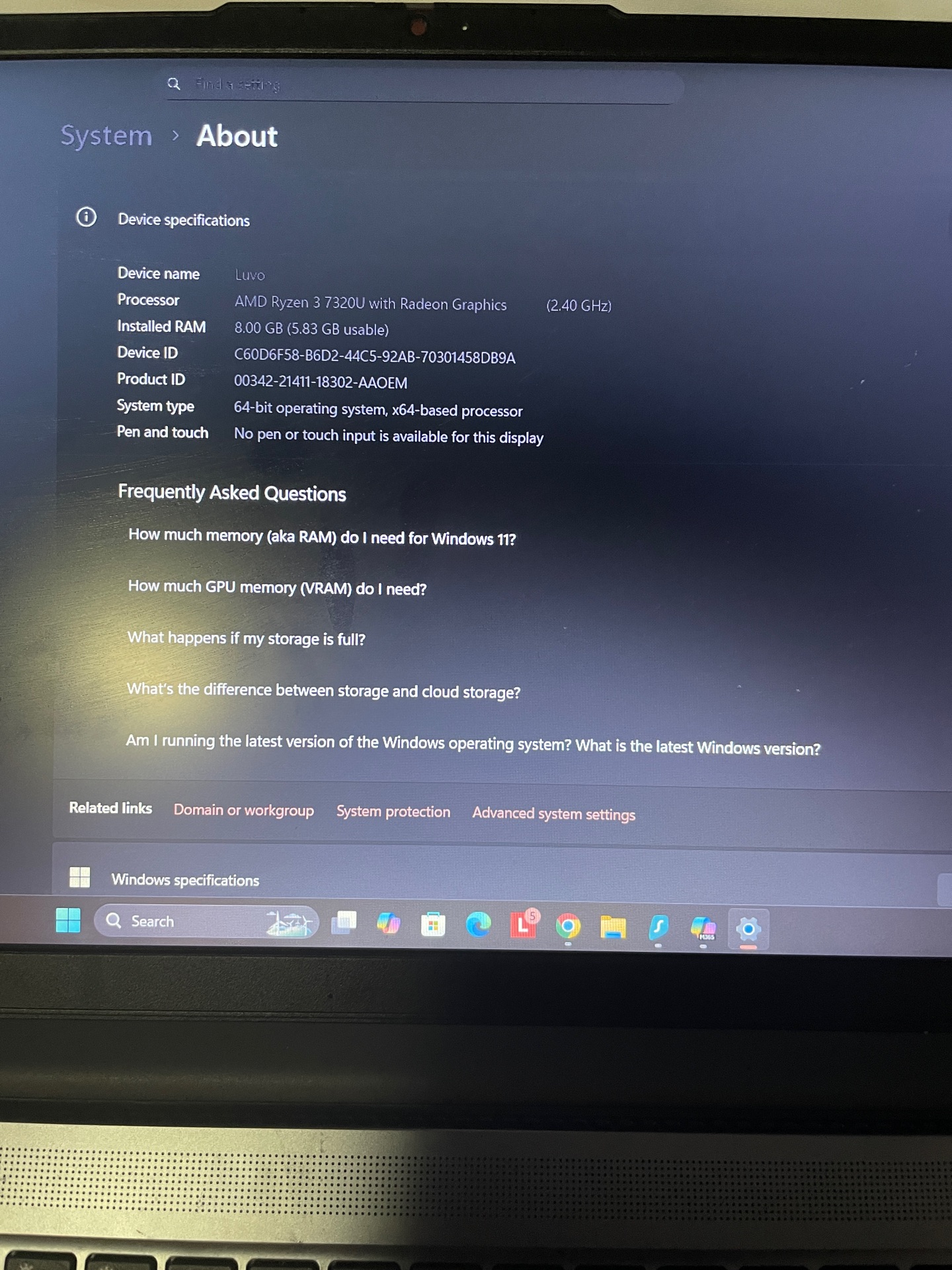 Lenovo IdeaPad Slim 3 (8GB RAM) (477SSD) STILL UNDER WARRANTY  - Image 3