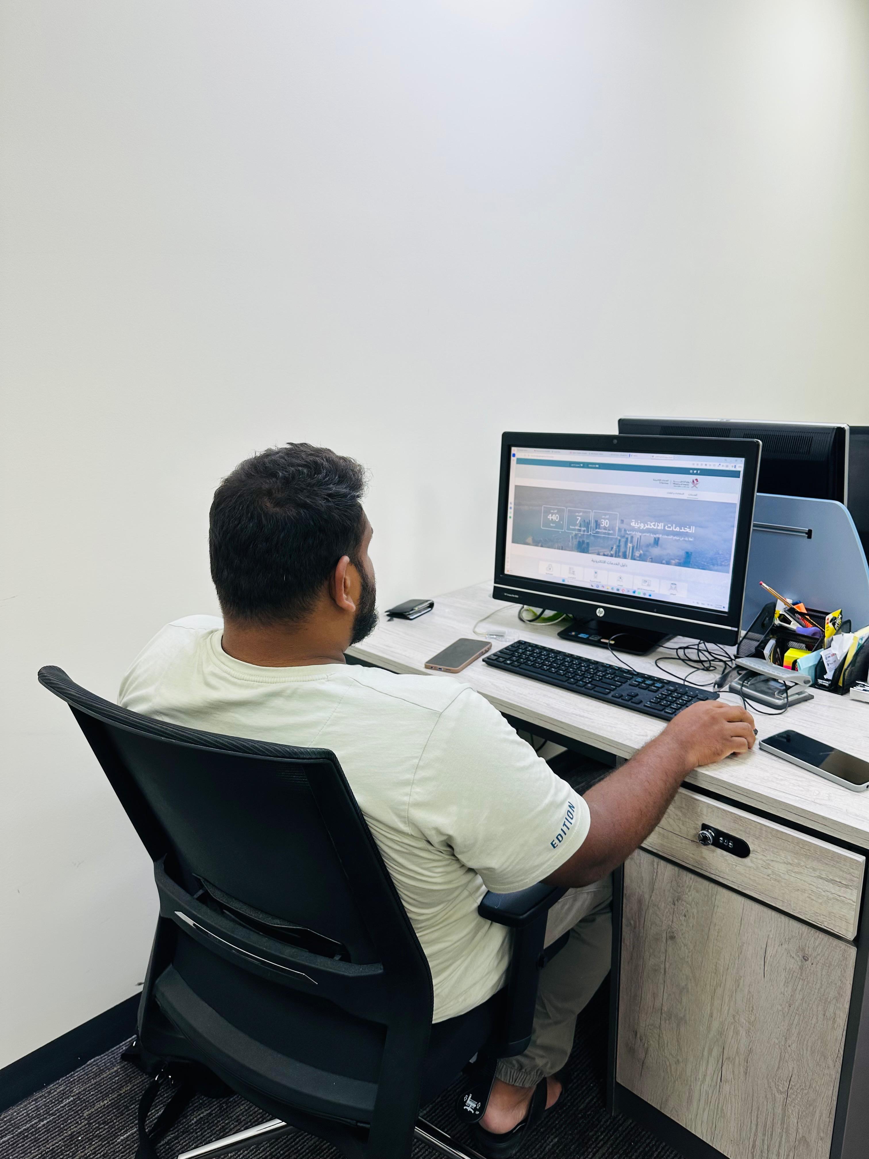 خدمات الإقامة، التأشيرات، تأشيرة الزيارة، والمعاملات الحكومية - الخدمات القانونية والاستشارية