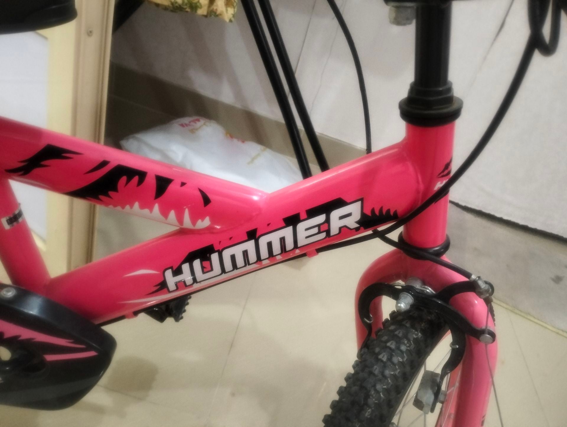 Hummer 16 inch bi cycle - Image 1