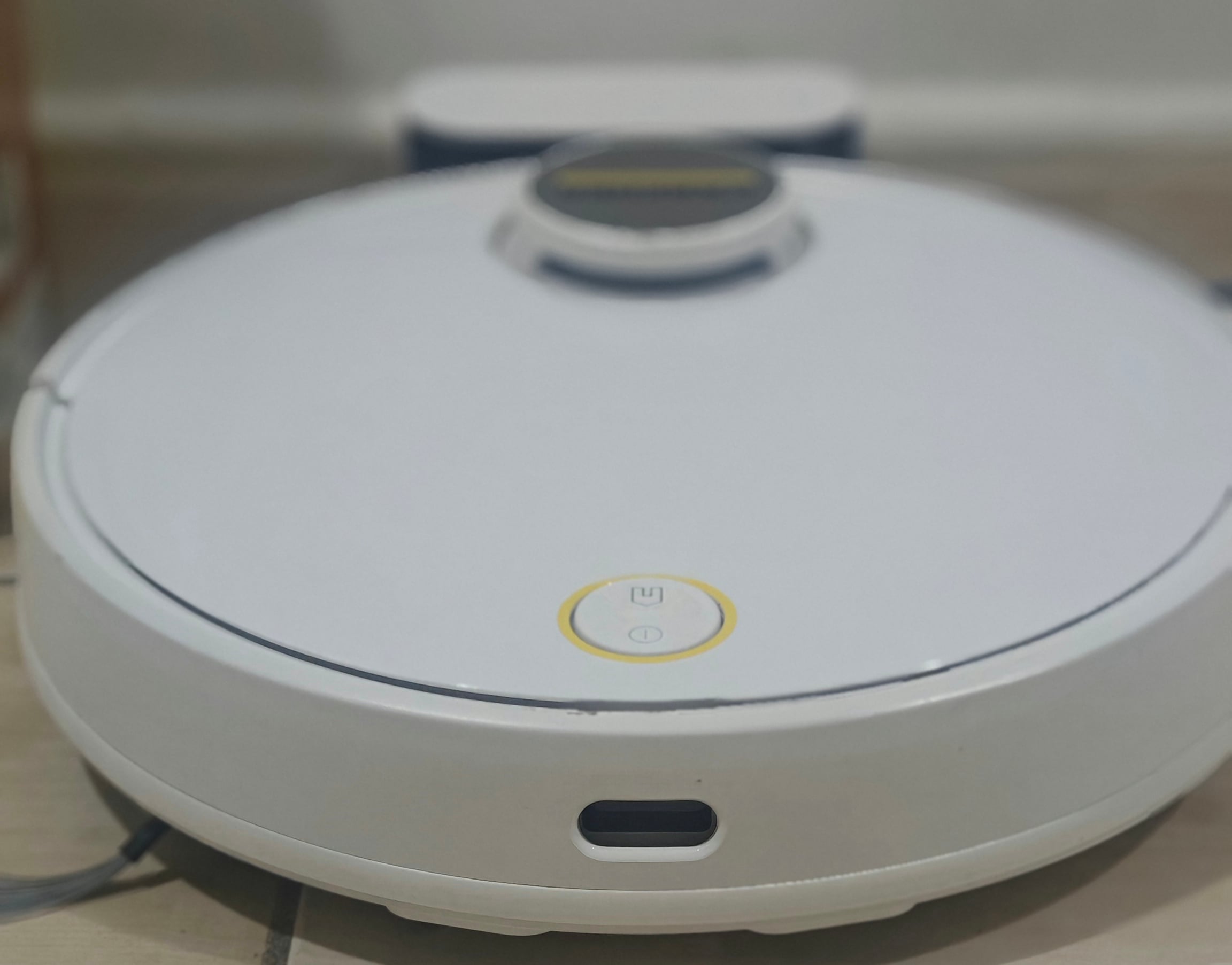 KARCHER ROBOT VACUUM CLEANER  - Image 2