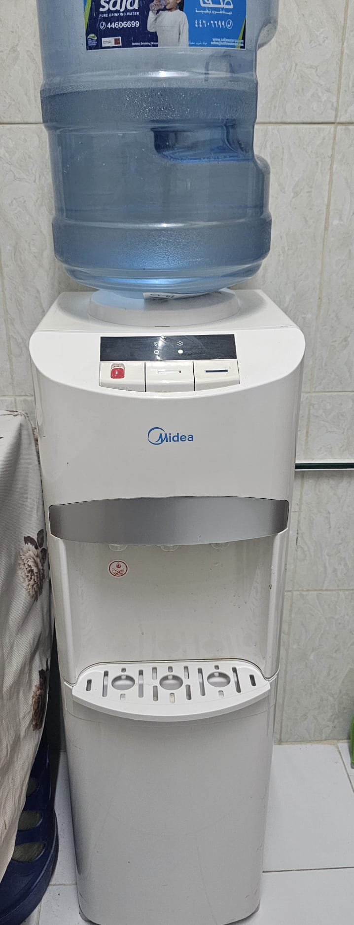 Midea Top-Loading Water Dispenser – Excellent Condition - Image 1