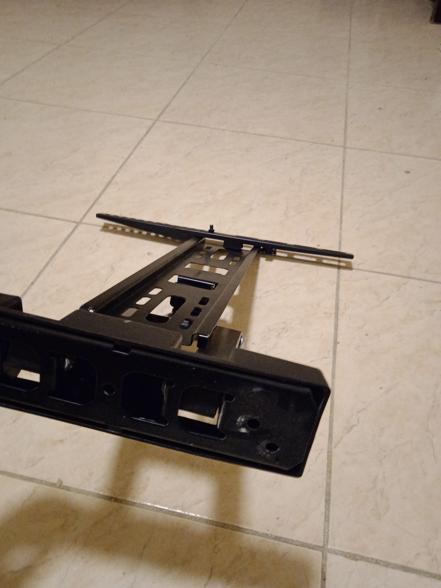 TV Wall Mount Bracket - Image 1