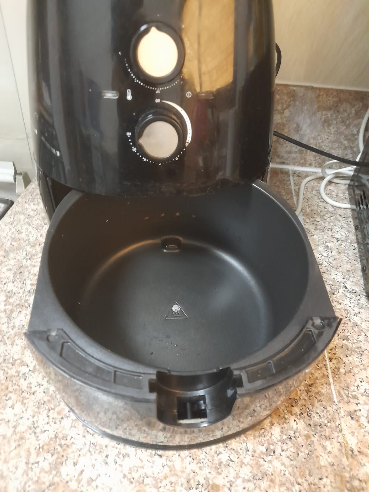 Clikon Air Fryer - Image 3