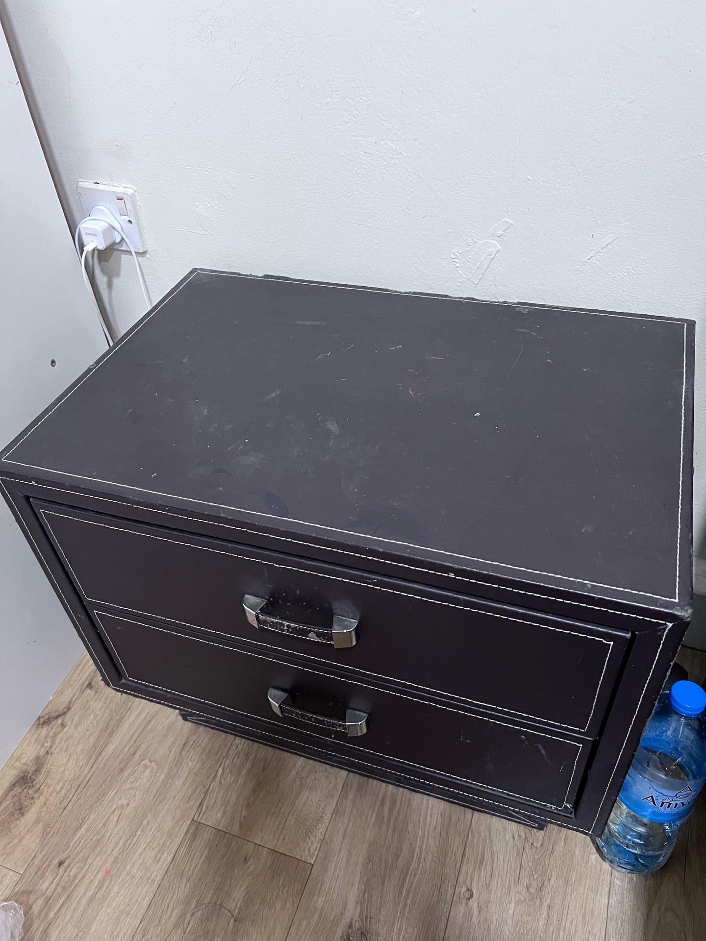 Wardrobe and dressing table - Image 4