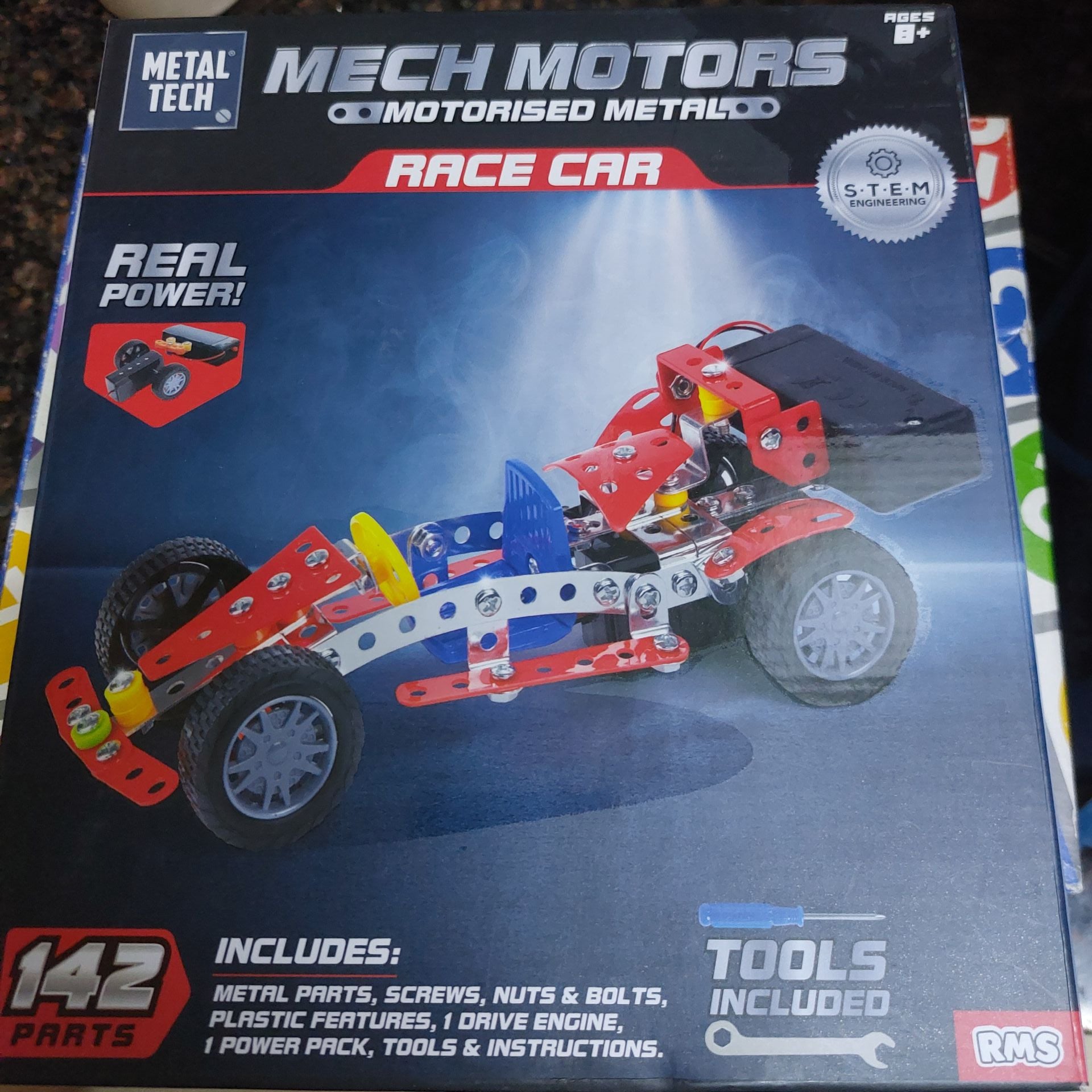 Boardgames, Puzzles and Activities - Image 8