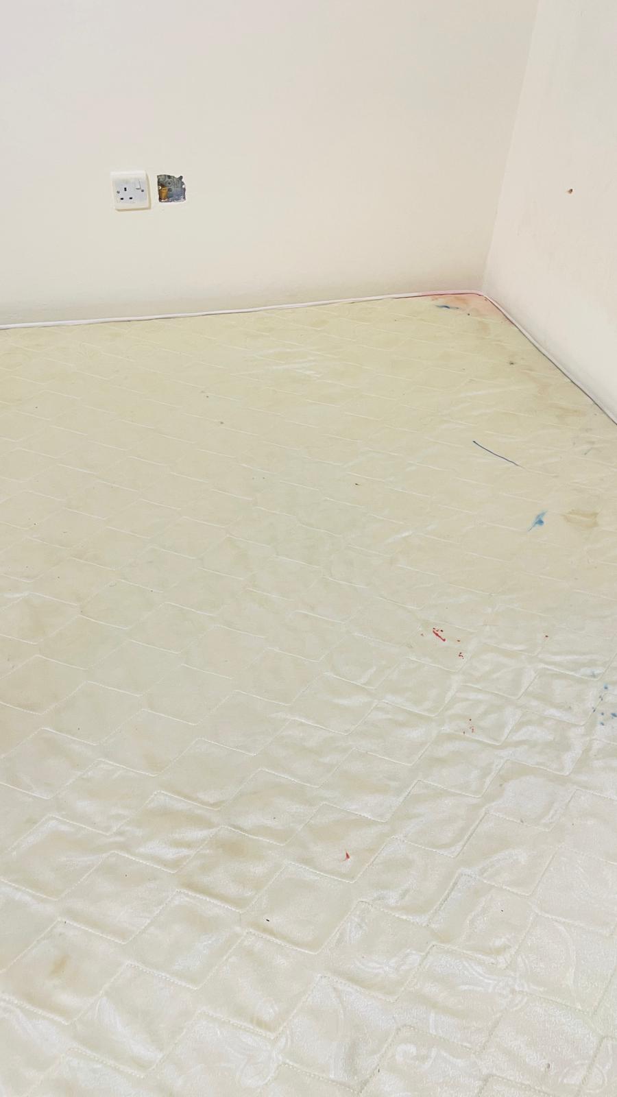 Free Mattress 180x200x18 cm - Image 4