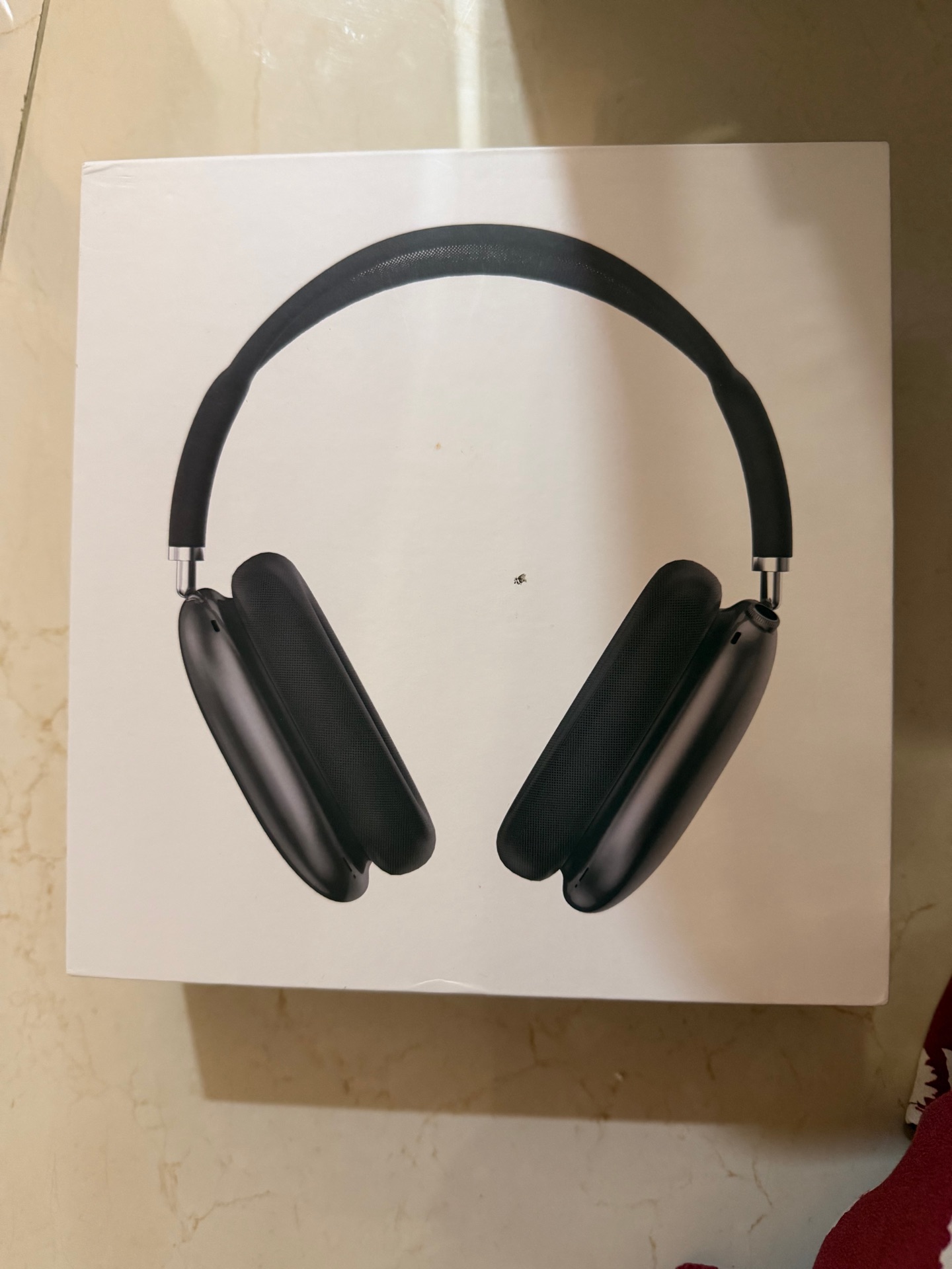 AirPod max - Image 2