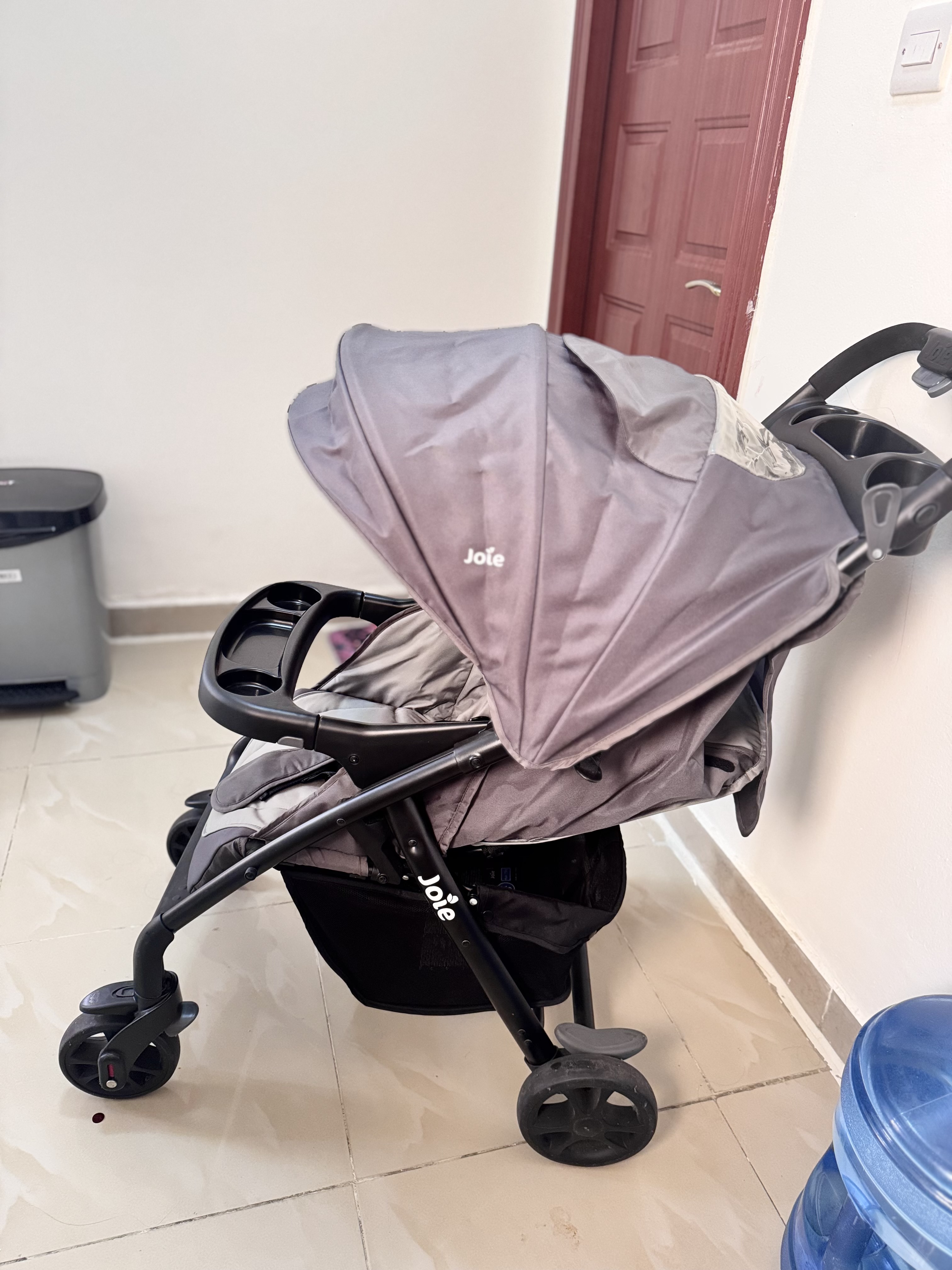 Joie baby stroller - Image 1