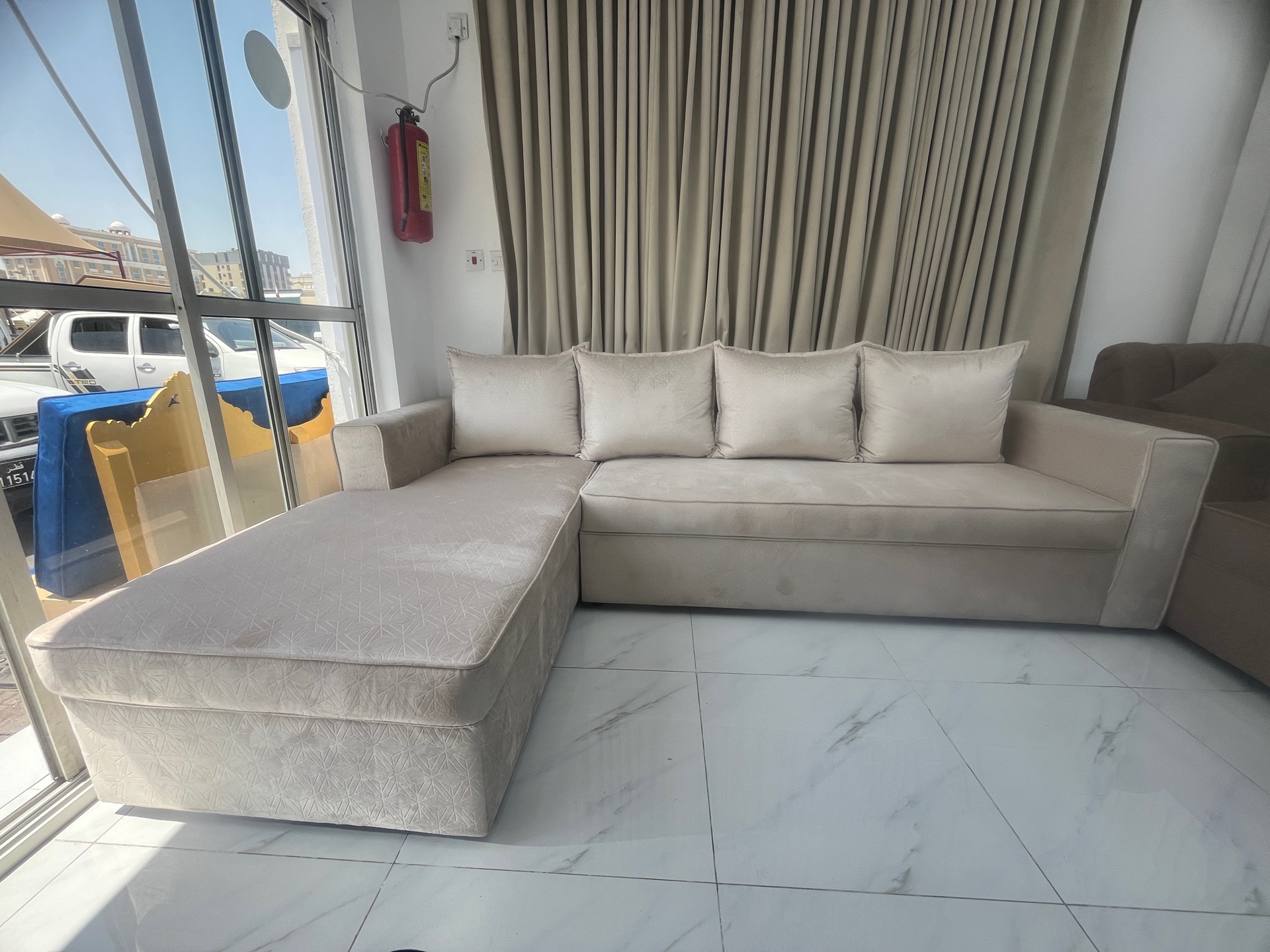 L ship sofa new  - Image 2