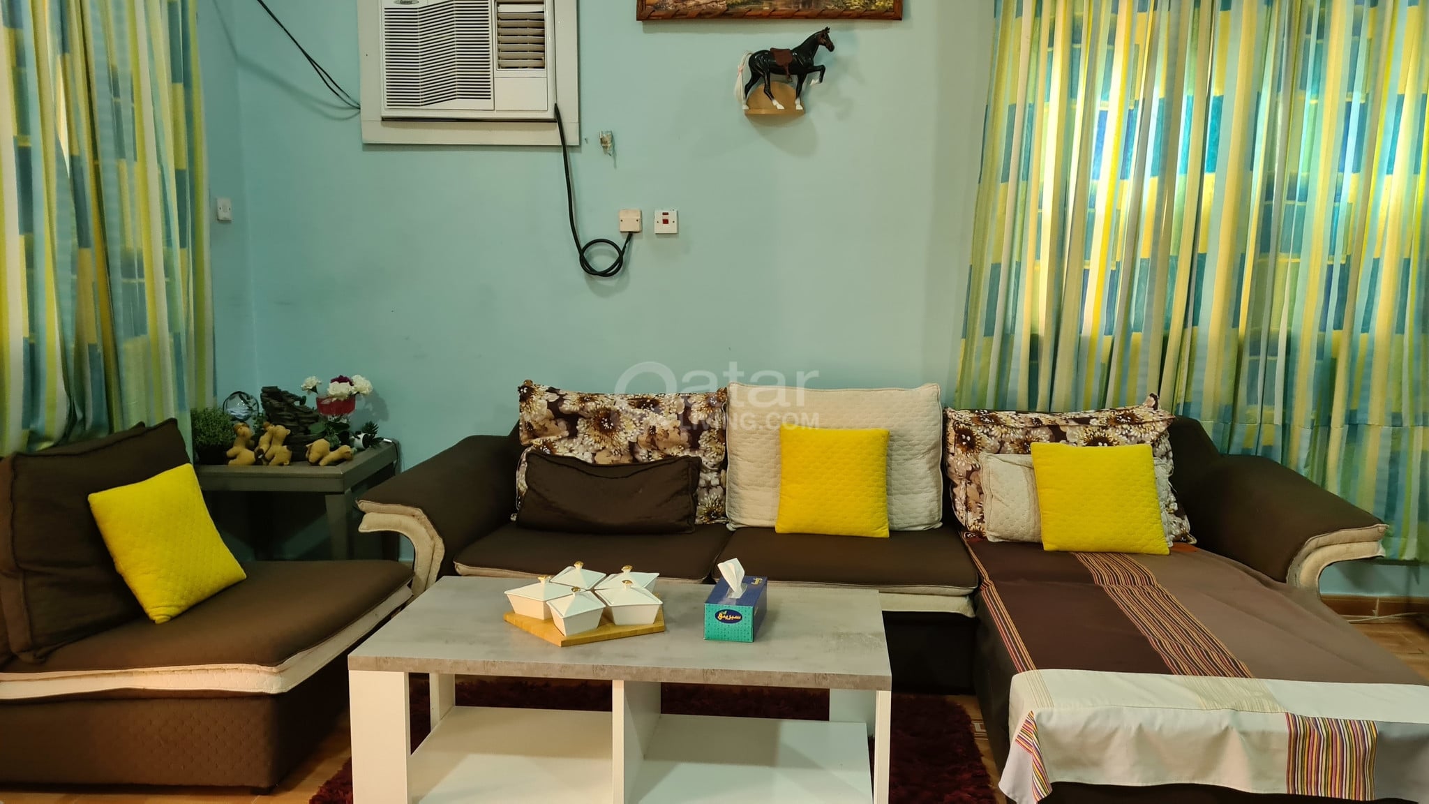 Through away price -Sofa set 200 QAR - Image 4