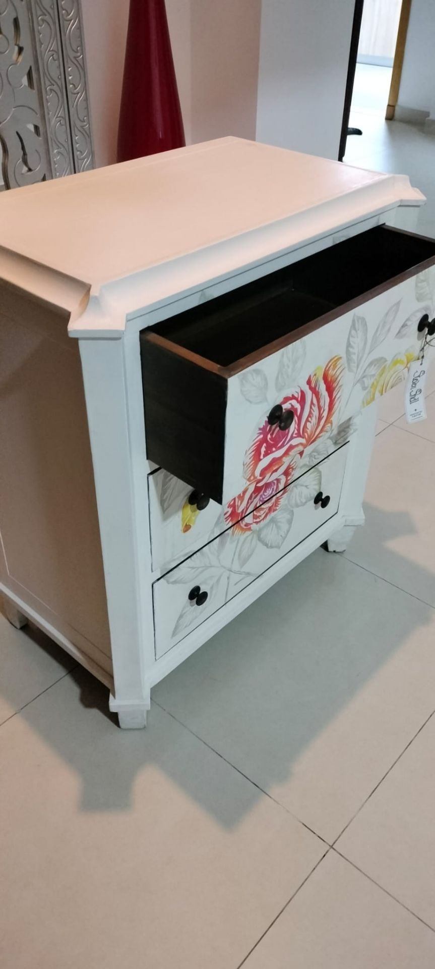 Amazing vintage solid wood cabinet  - Image 3