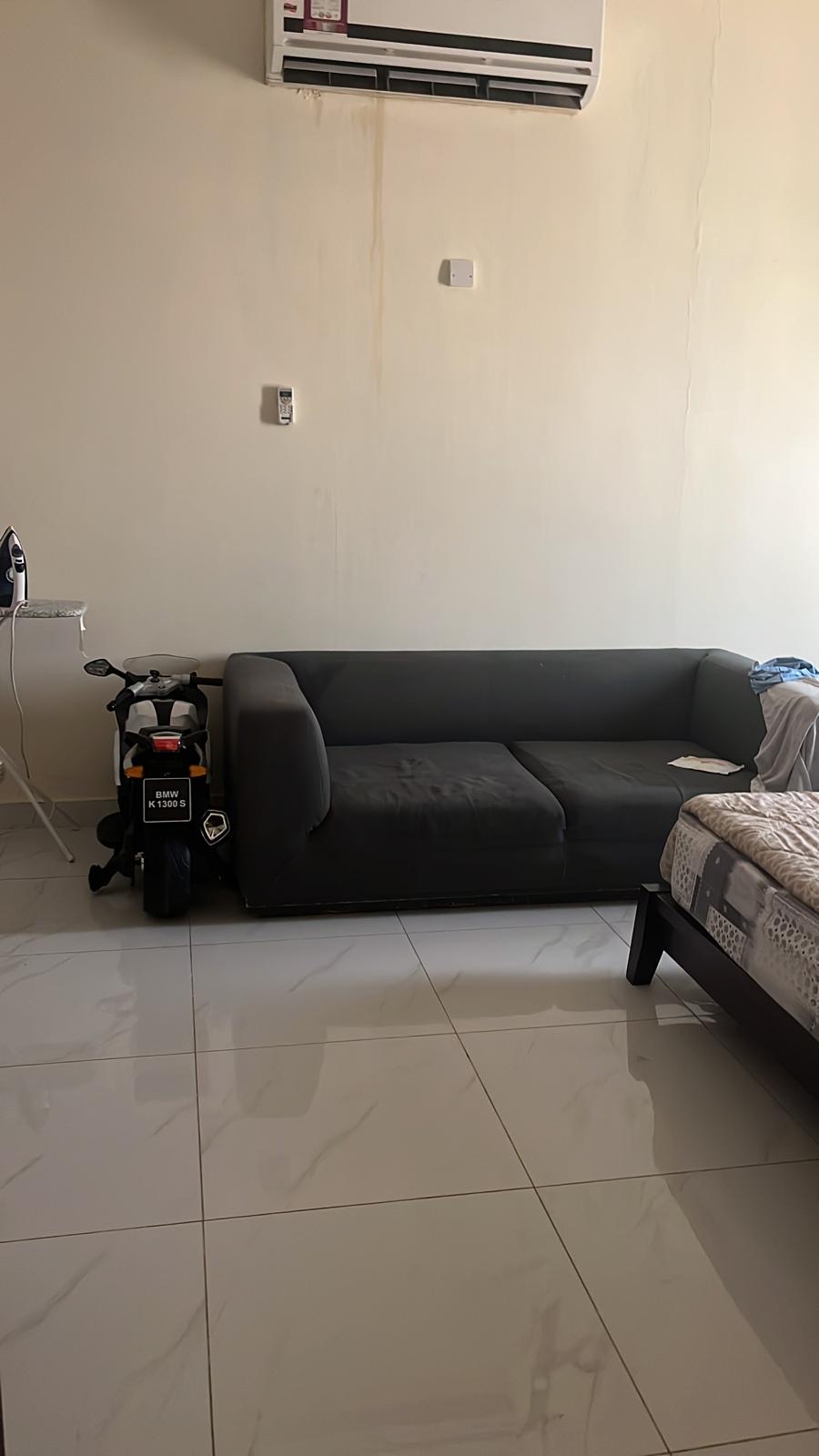 Gray color sofa - Image 4
