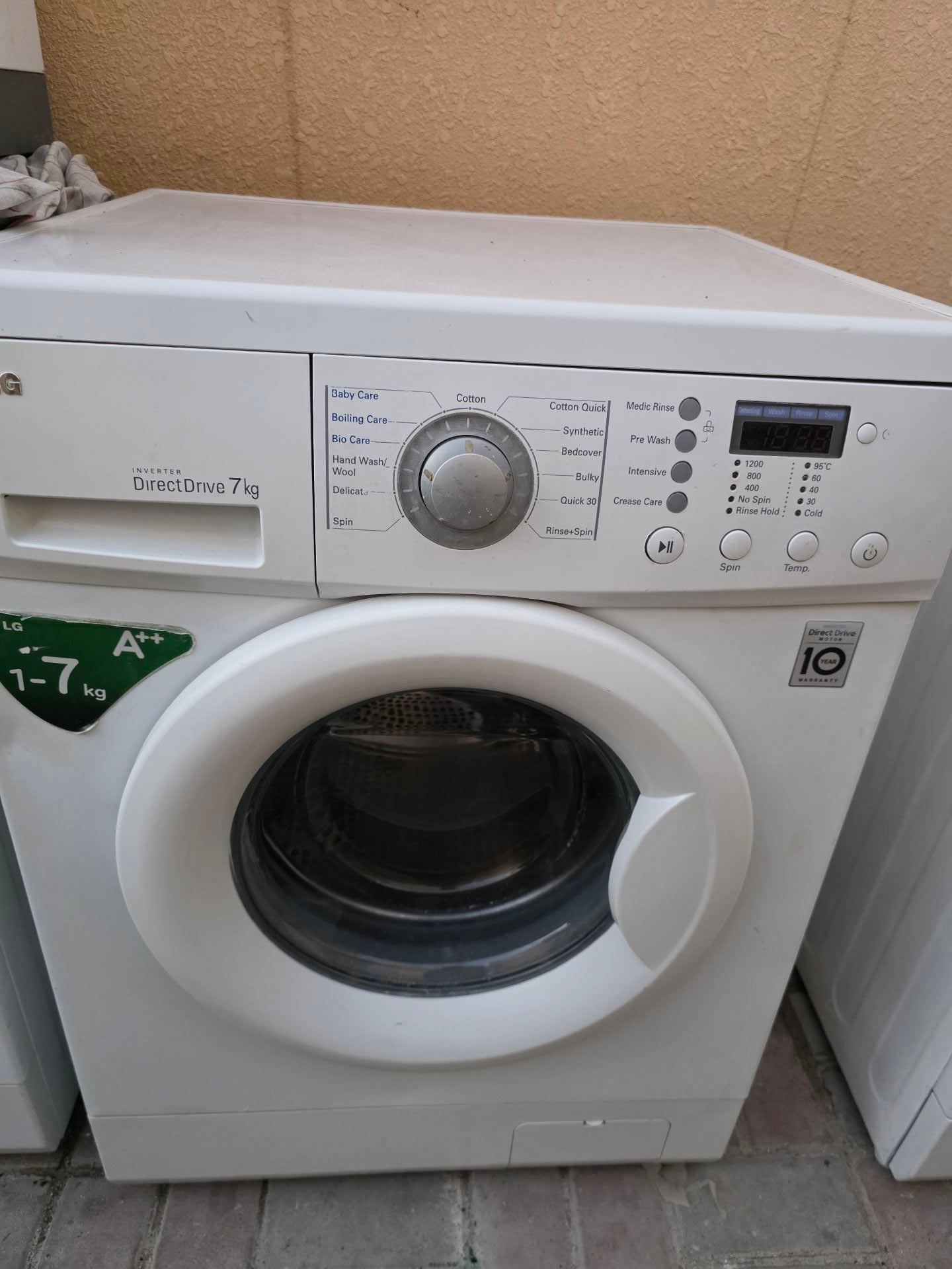 Lg brand machine available for sell 7kg - Image 6