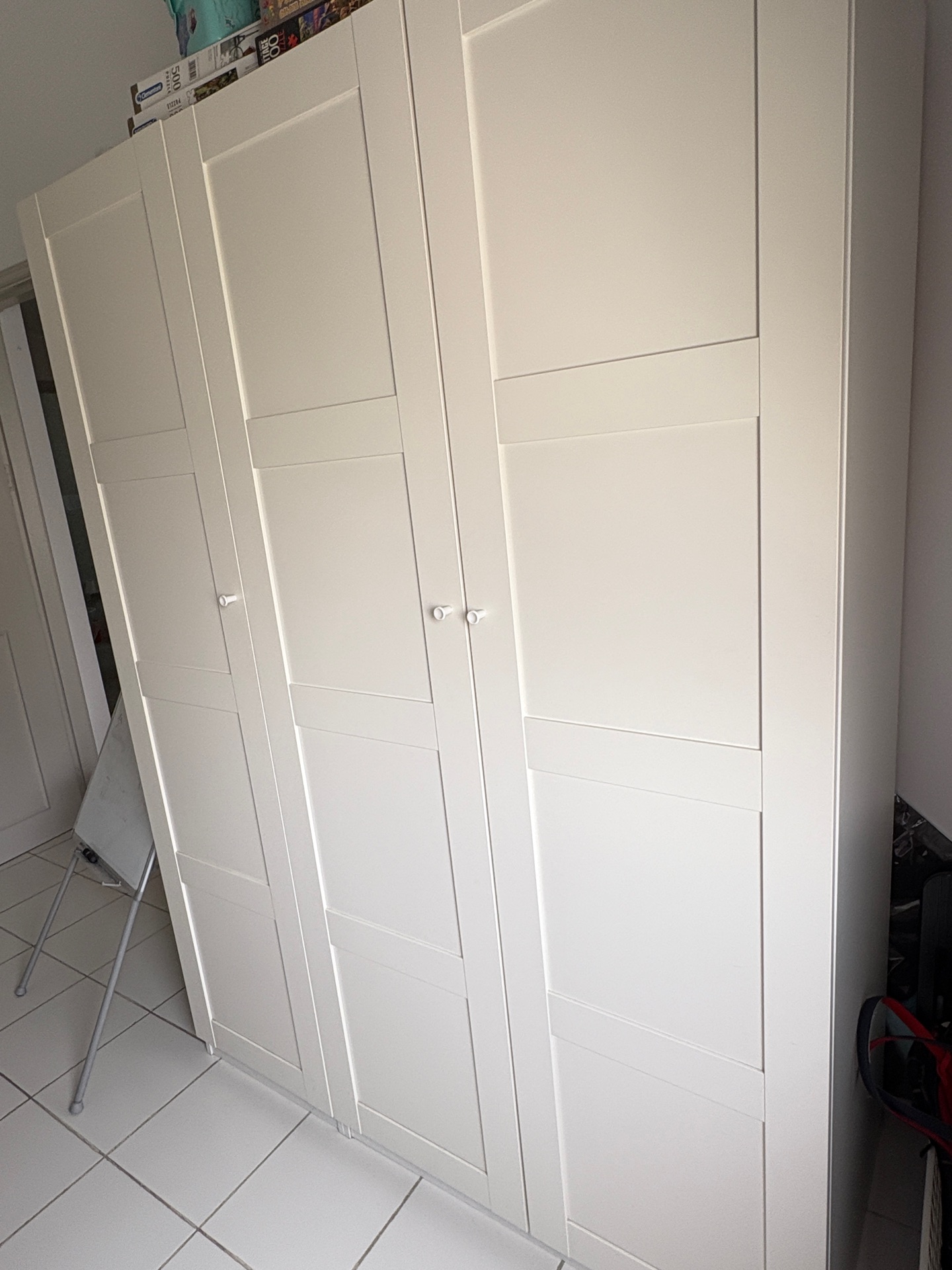 Clothes shelve  - Image 3