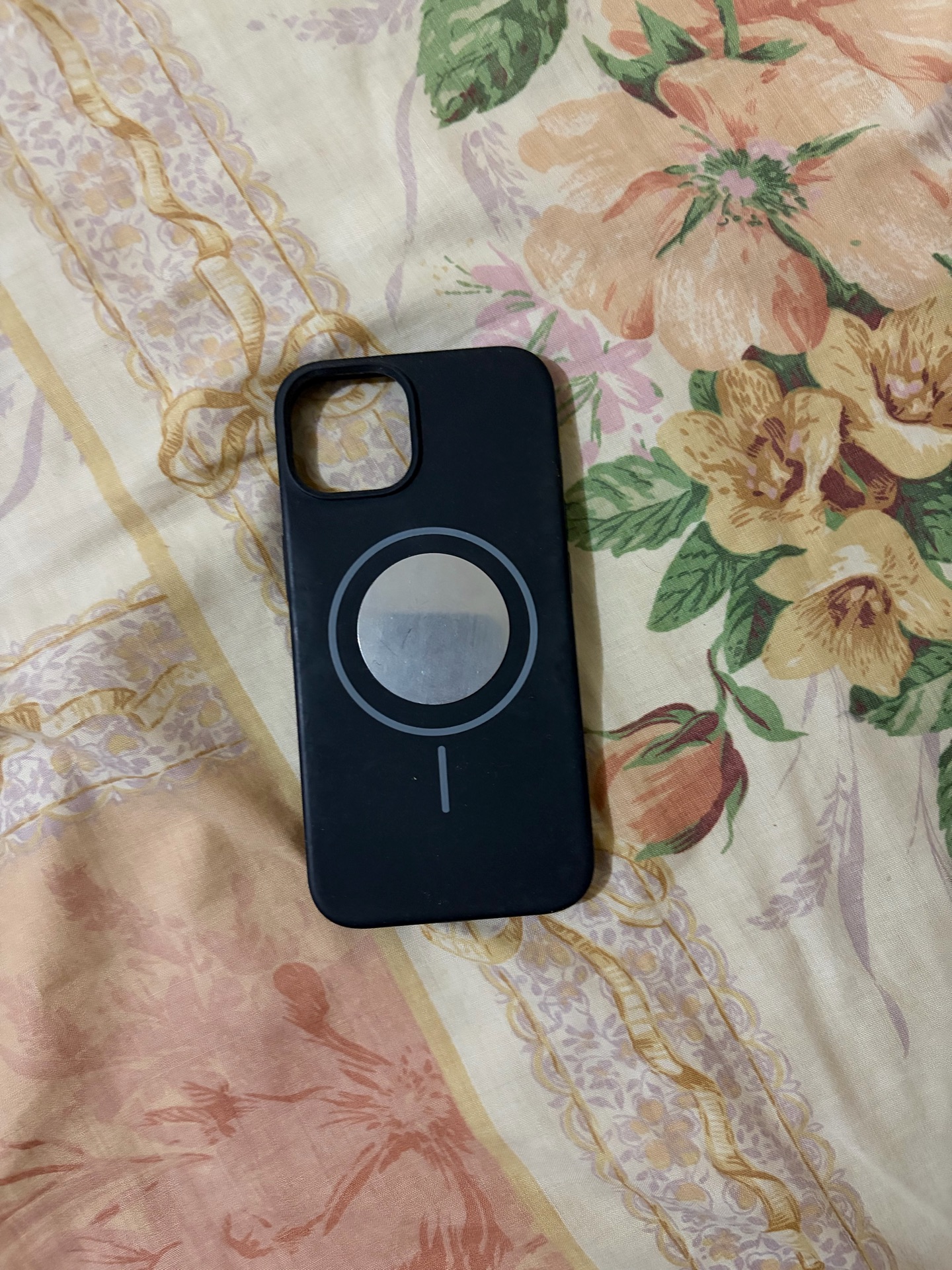 iPhone 14 accessories  - Image 2
