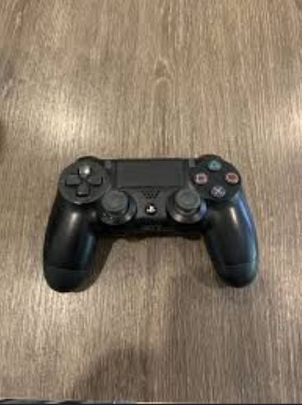 Sony Playstation 4 controllers - Image 1