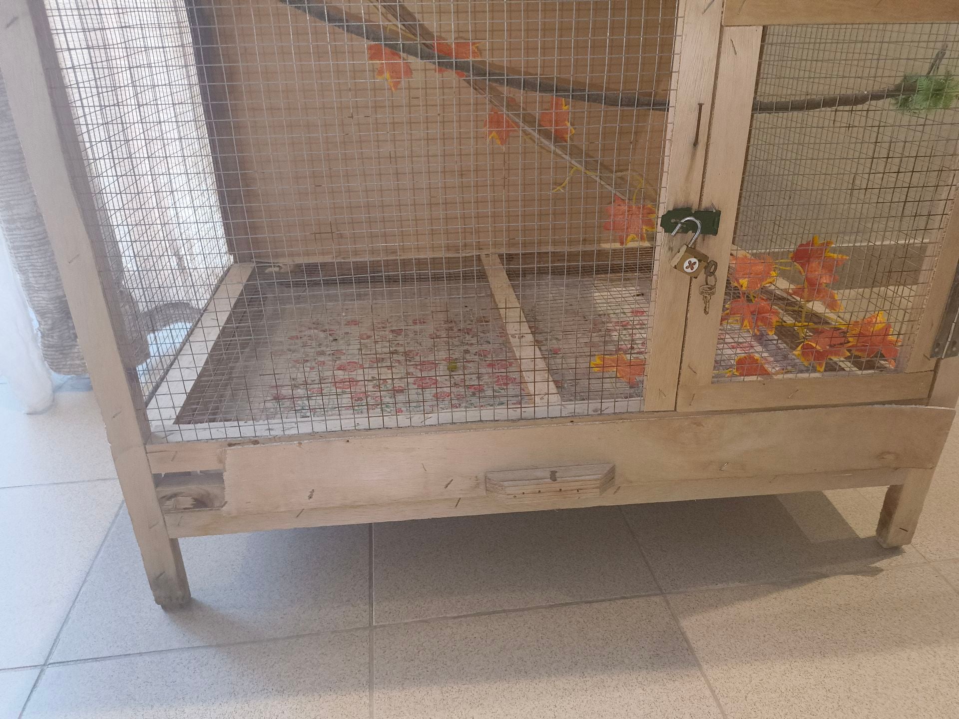 Reptile or birds wooden cage  - Image 4