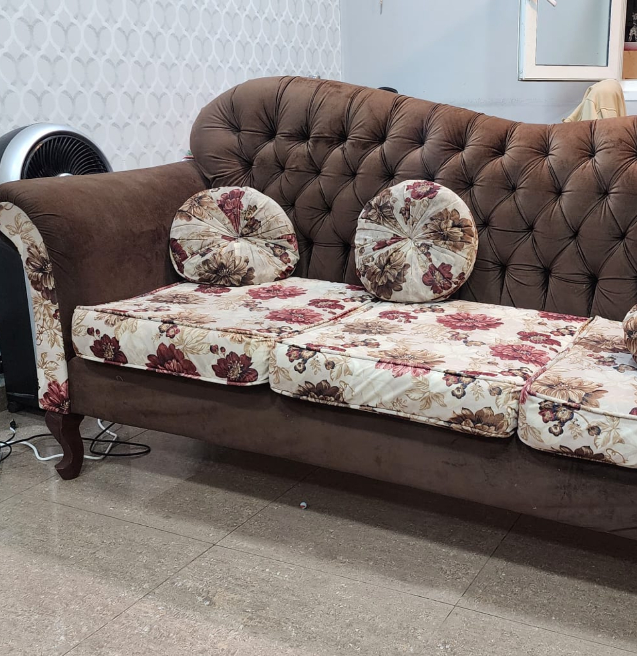 Sofa set ( 3+1+1 Seaters ) - Image 3