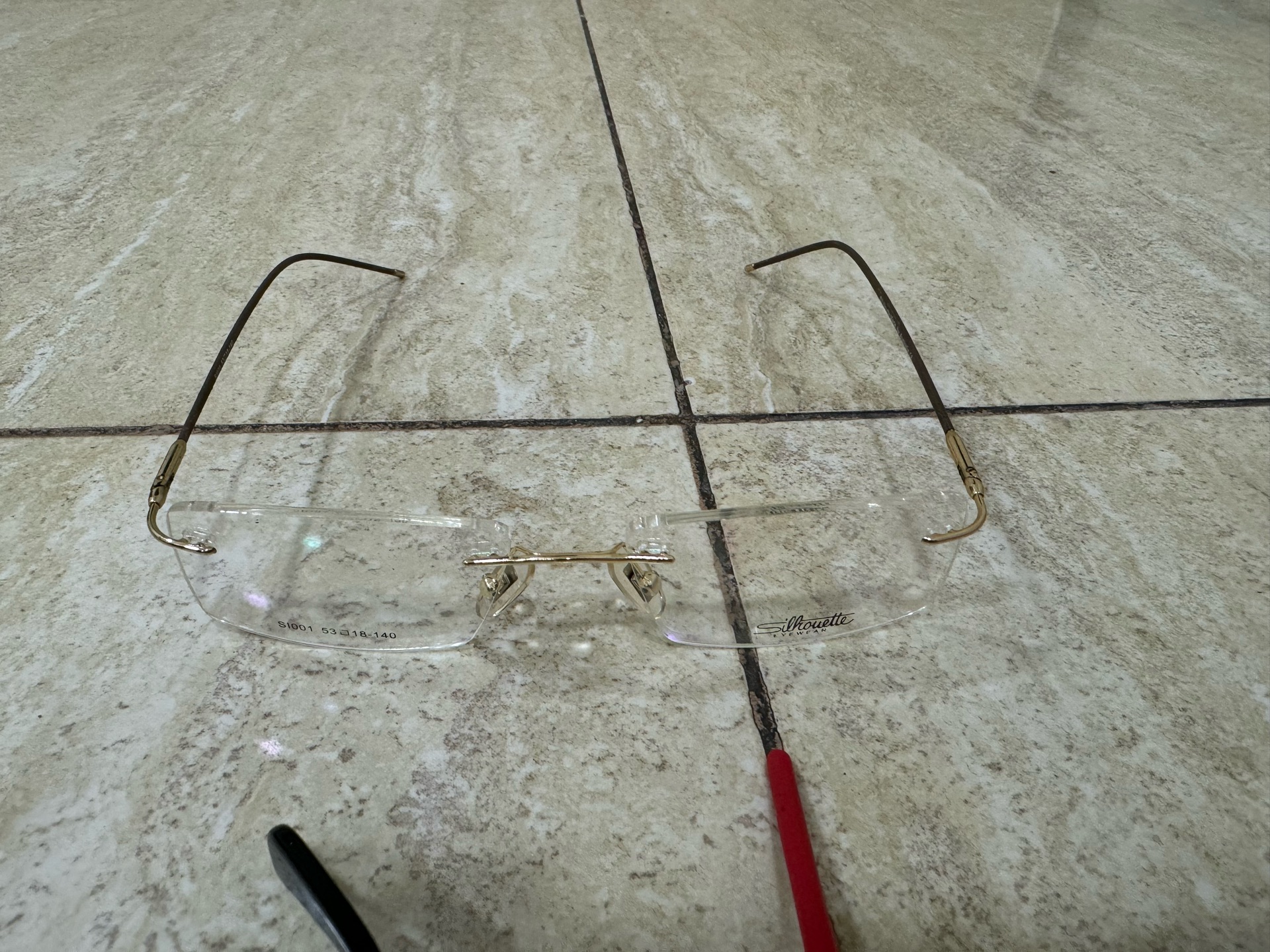 Glasses - Image 8