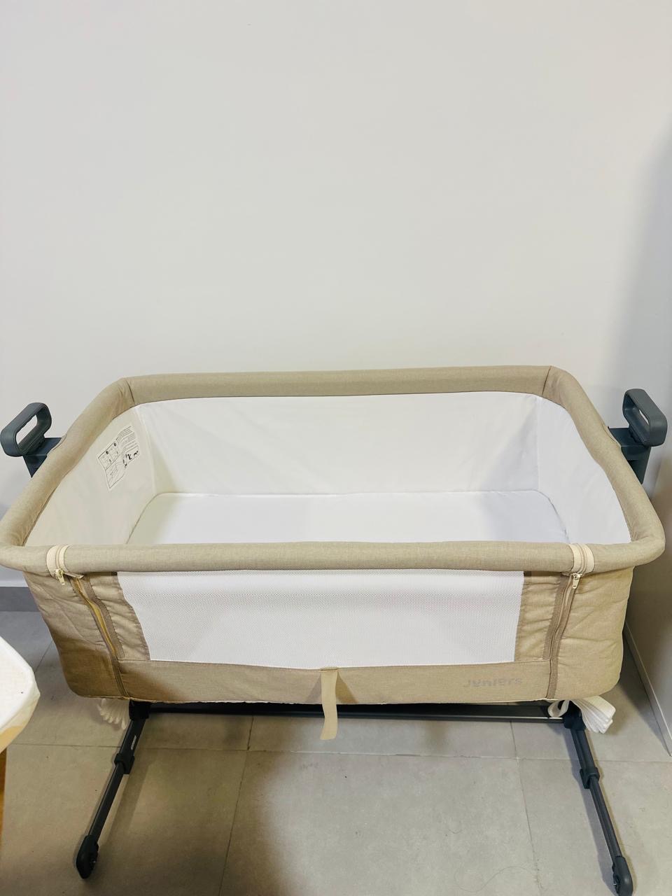 Basinet , bed , receiving bag - Image 4