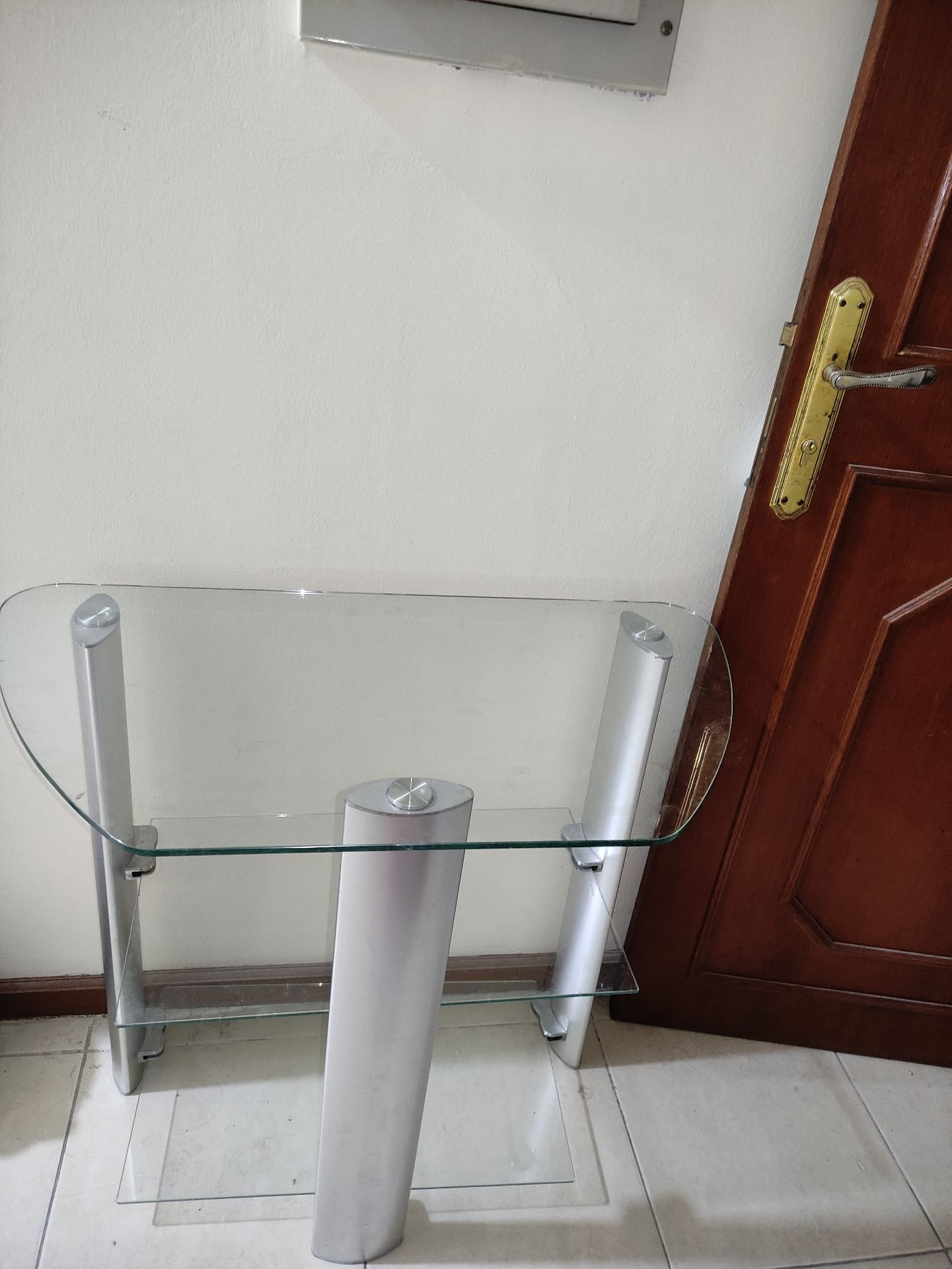 Tv Glass Table FOR 50 QR - Image 3