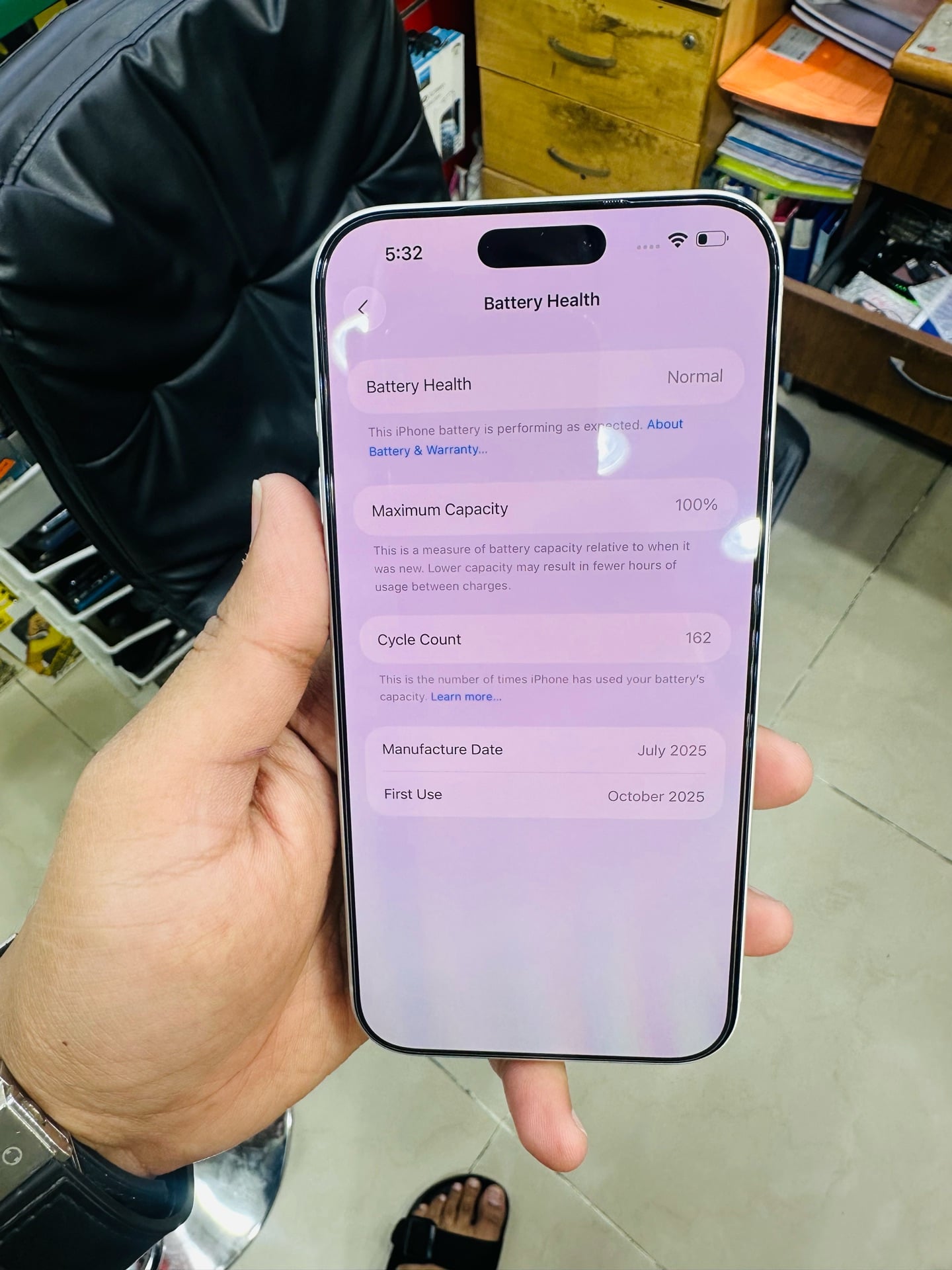 Used iphone 17 pro max 256 - Image 8