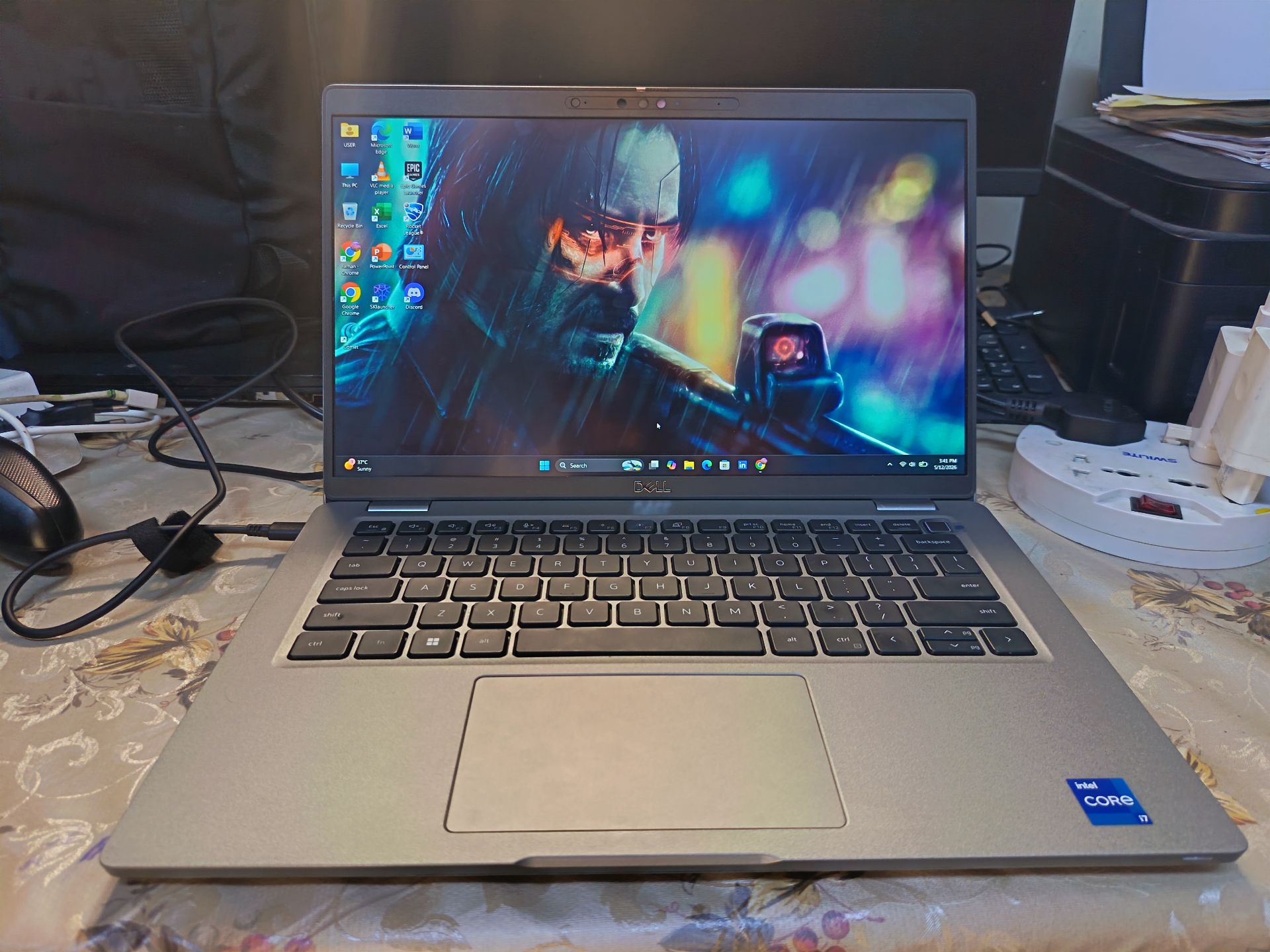 Powerful business Laptop also suitable for light gaming  - Image 7