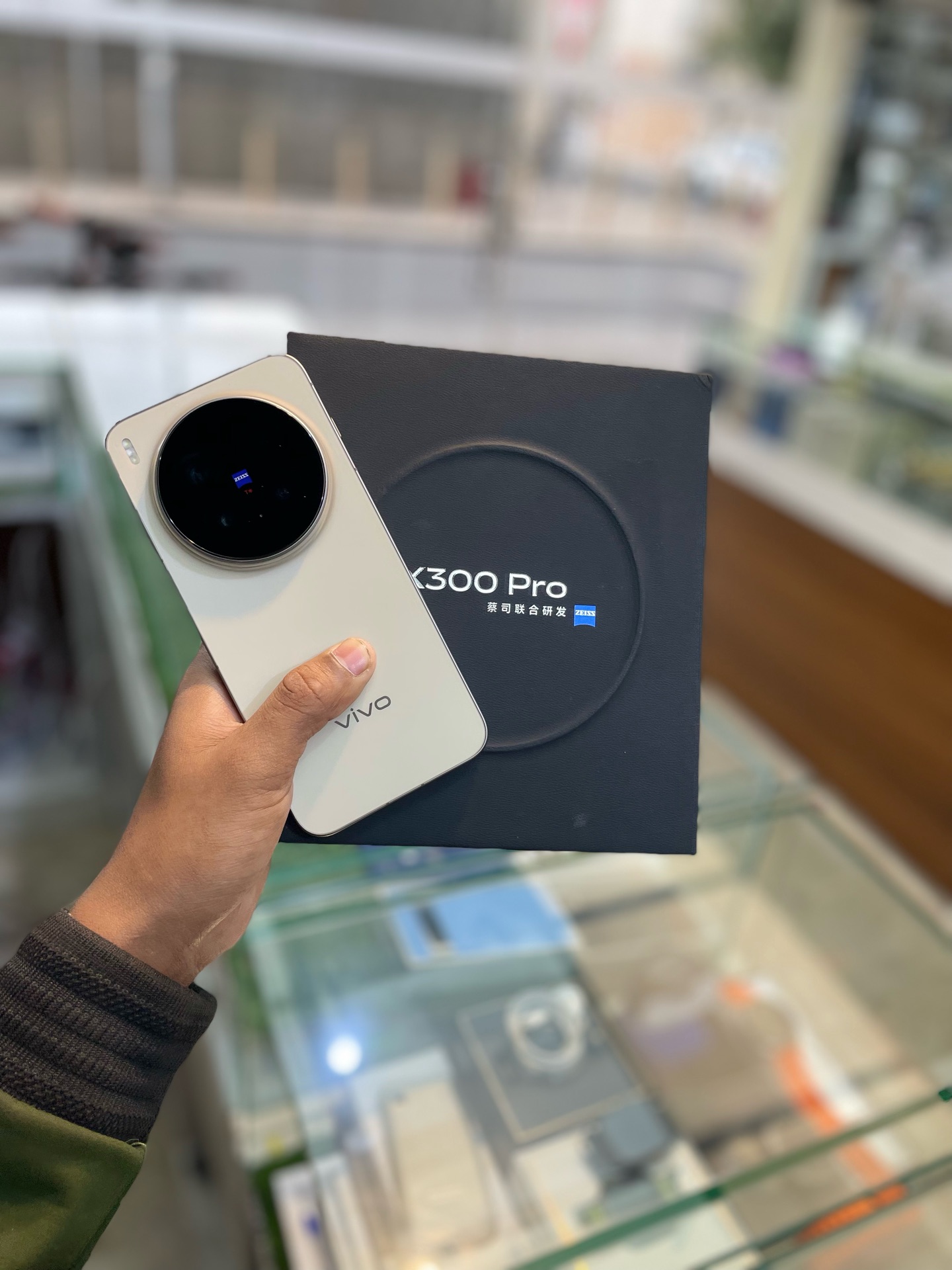 VIVO X300 Pro - Image 7