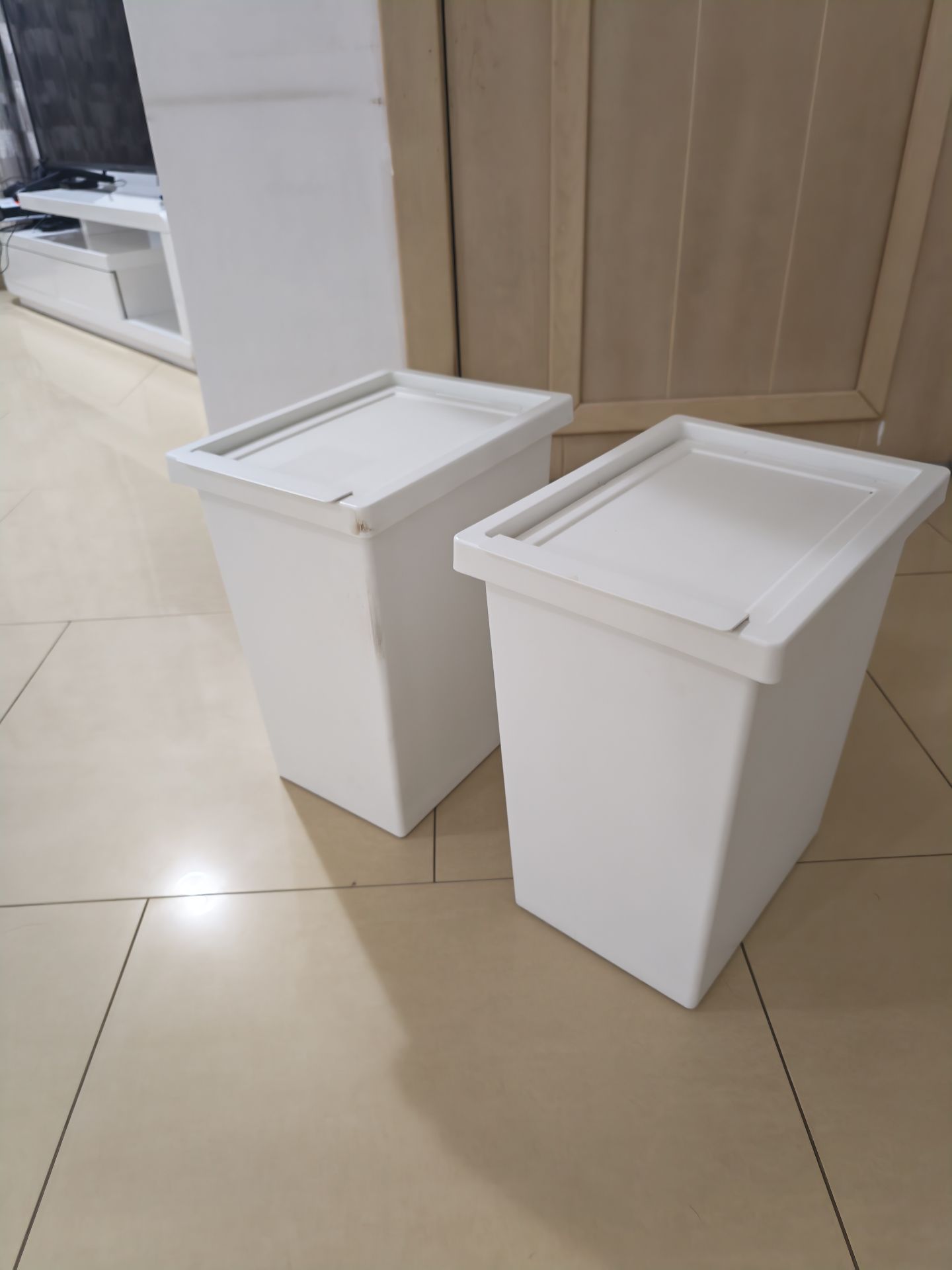 2*IKEA FILUR Bin with Lid – White (Space-Saving) - Image 2