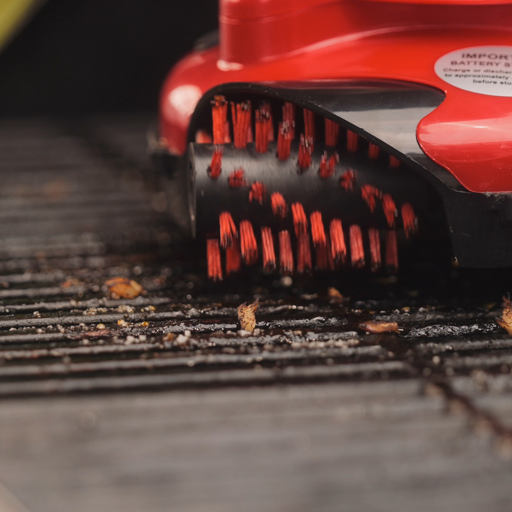 World’s First Automatic BBQ Grill Cleaner - Image 3