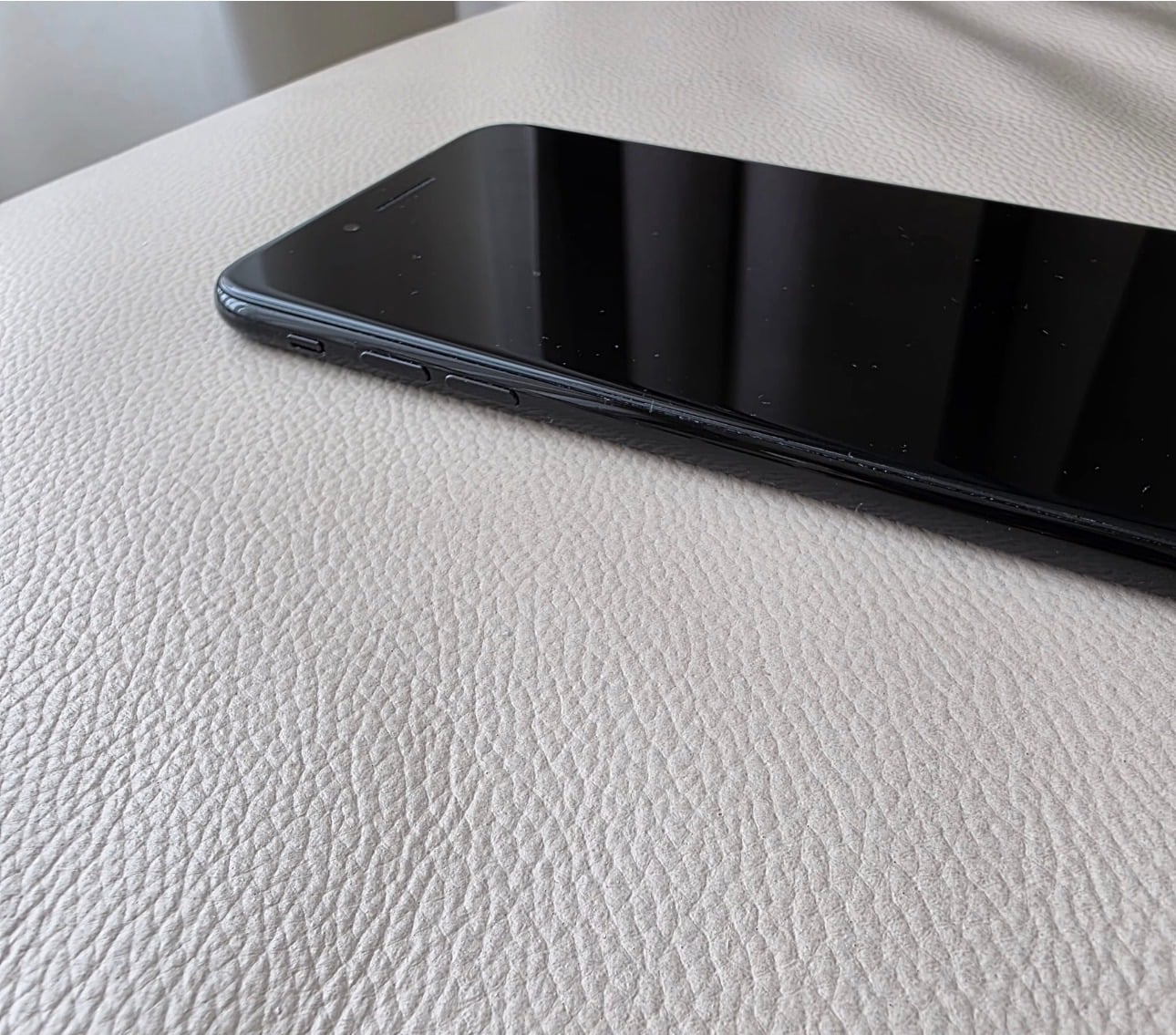 Iphone 7 Plus 128 GB - Image 10