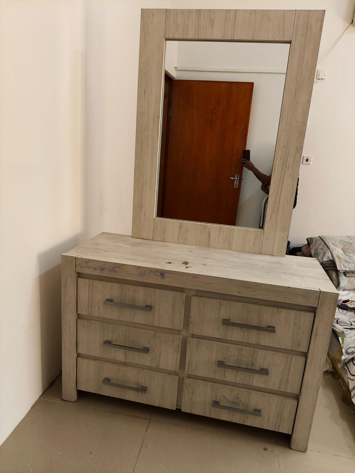 Dressing Table - Image 3