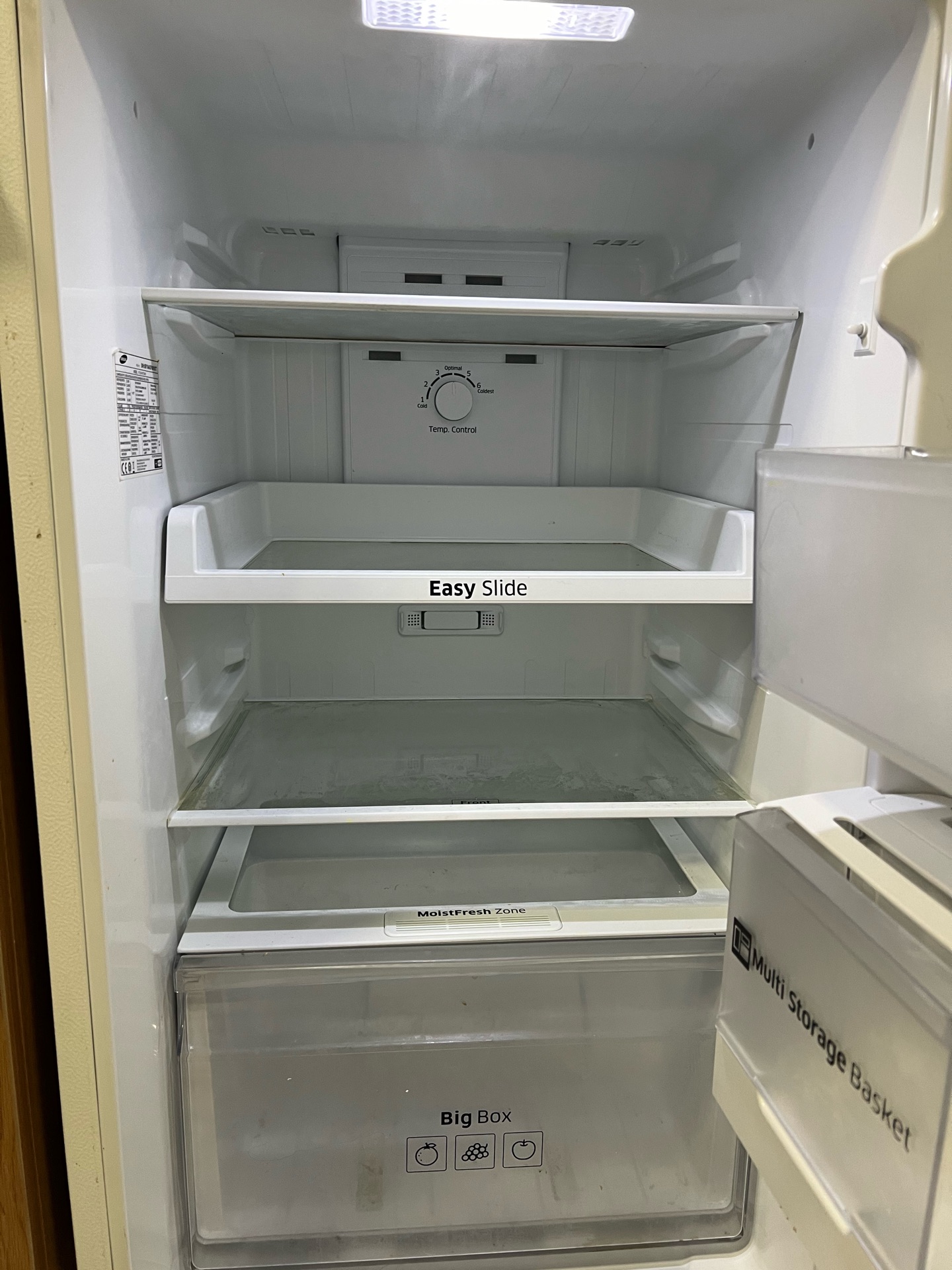 Samsung refrigerator  - Image 6