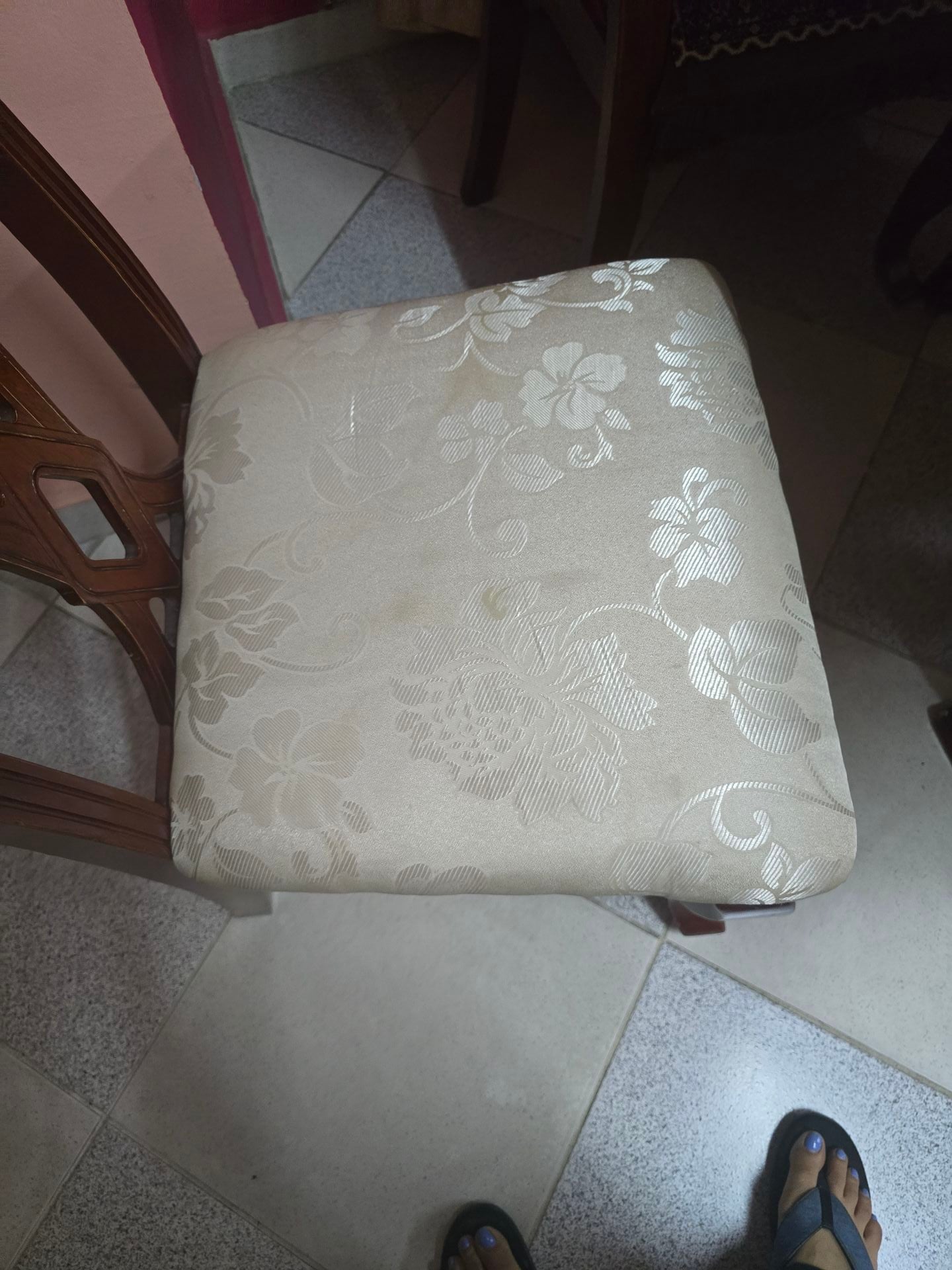 Dining table for 6 - Image 3