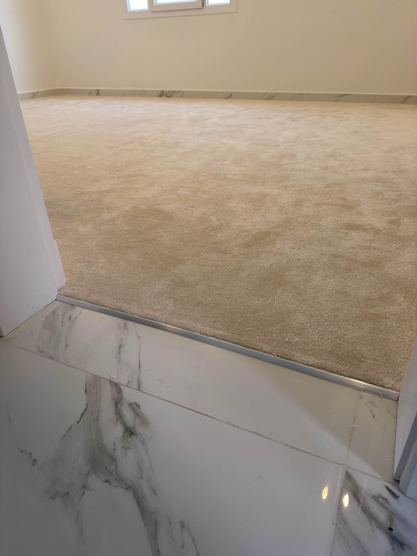 Carpet make curtains wallpaper sale parquet fix - Image 6