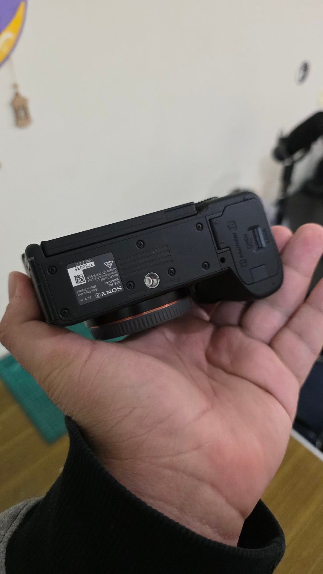 Sony A7CR for sale. Low shutter count.  - Image 7
