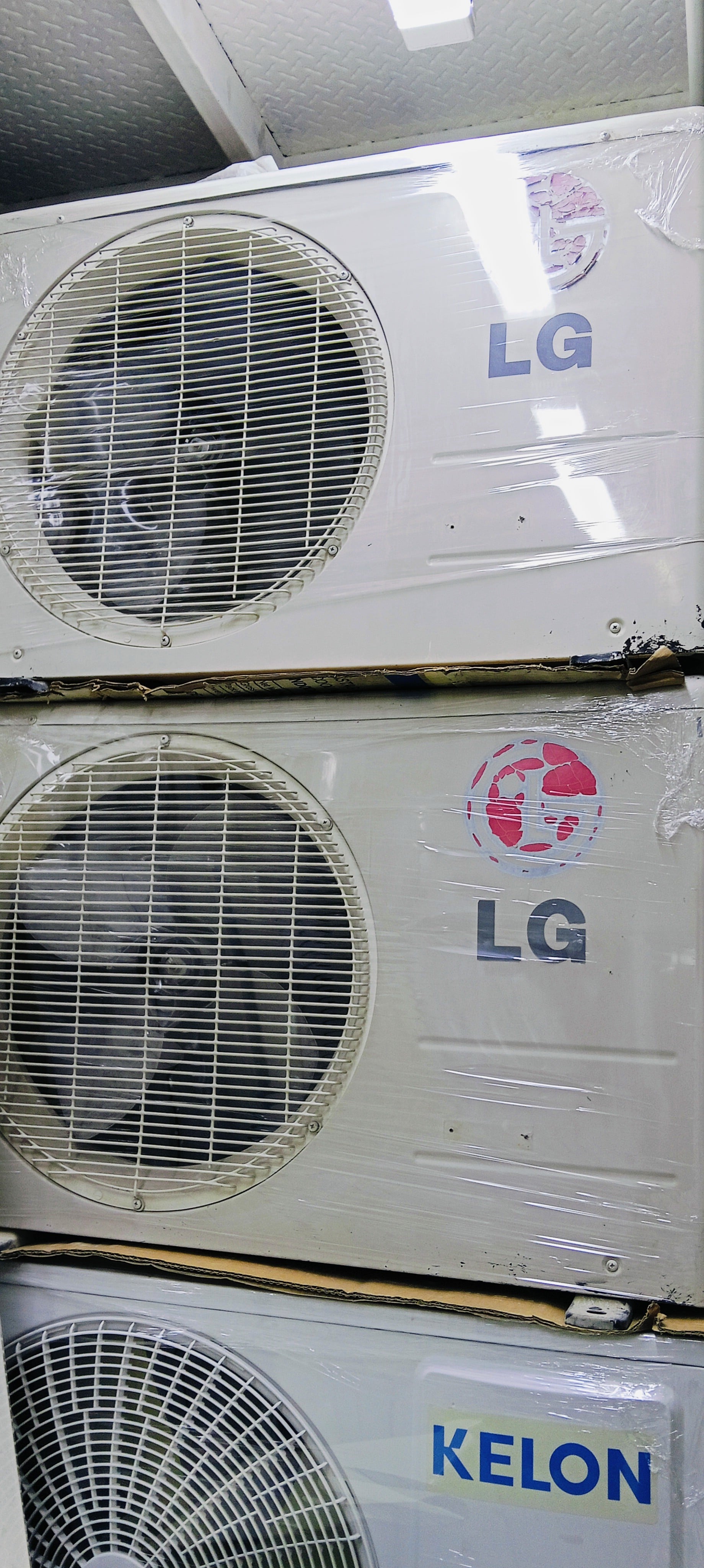 LG ac sale 1.5 ton contact us now  - Image 2