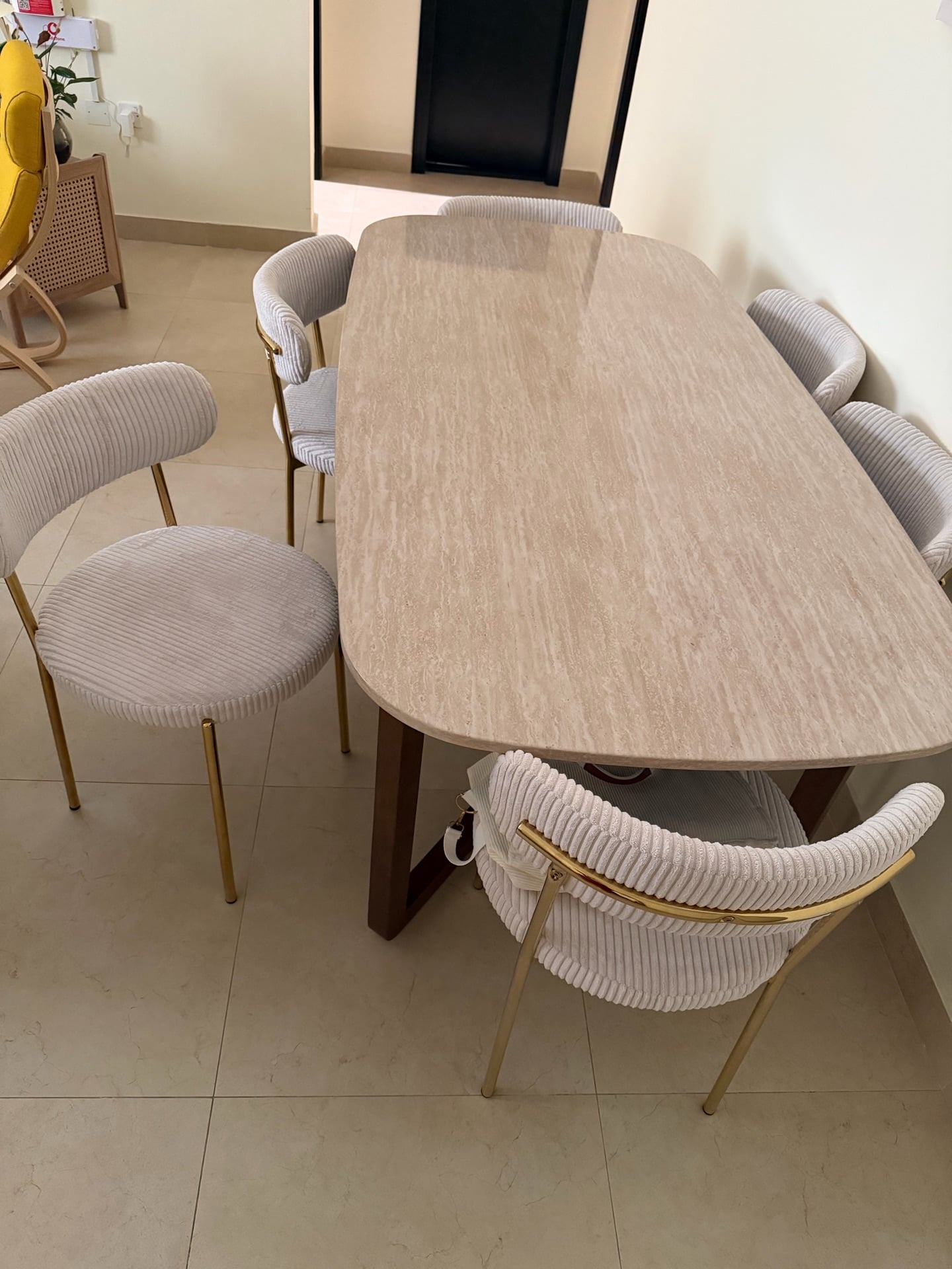 Dinning table  - Image 3